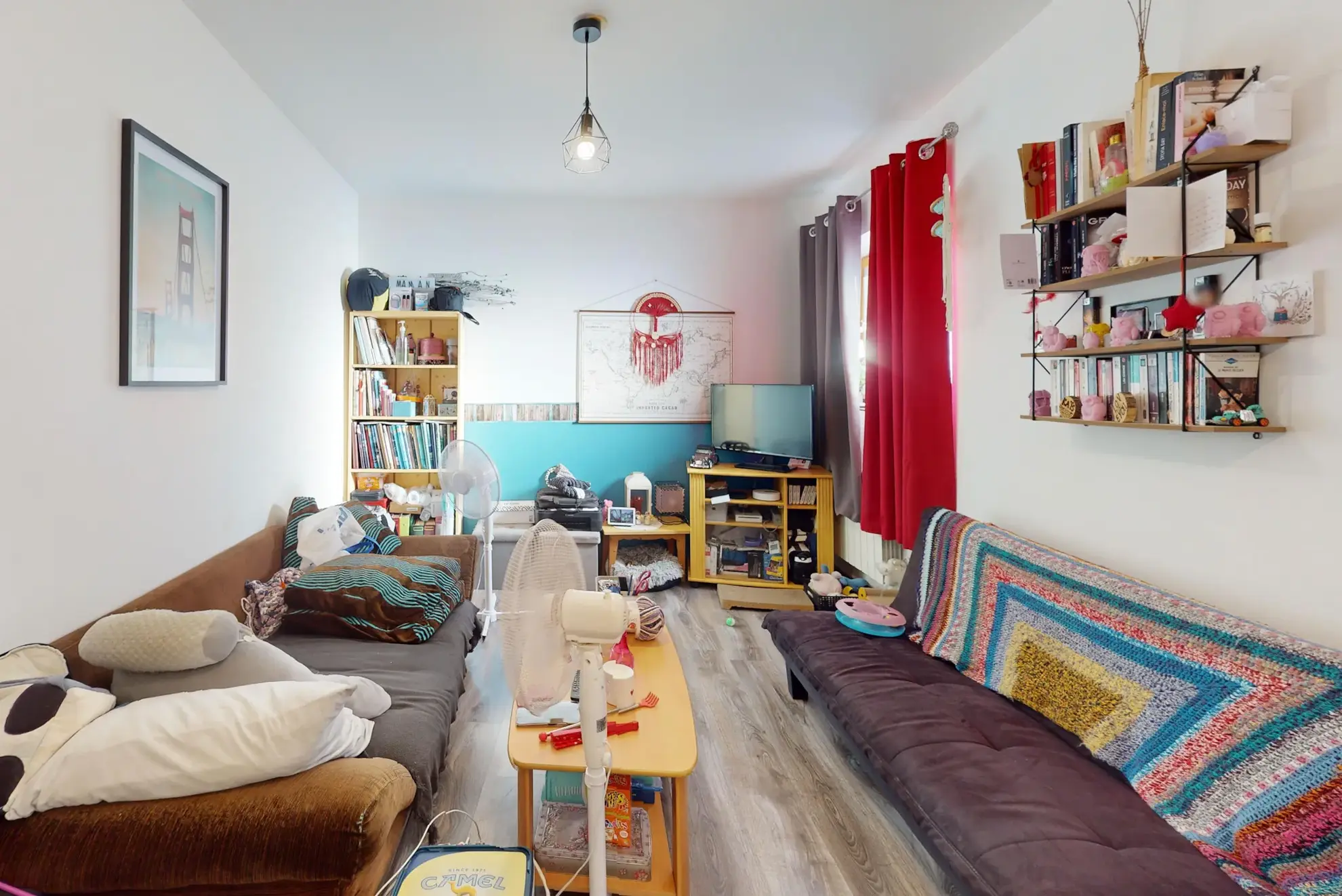 Immeuble de rapport rénové à Saint-Marcel-les-Sauzet avec 3 logements loués 