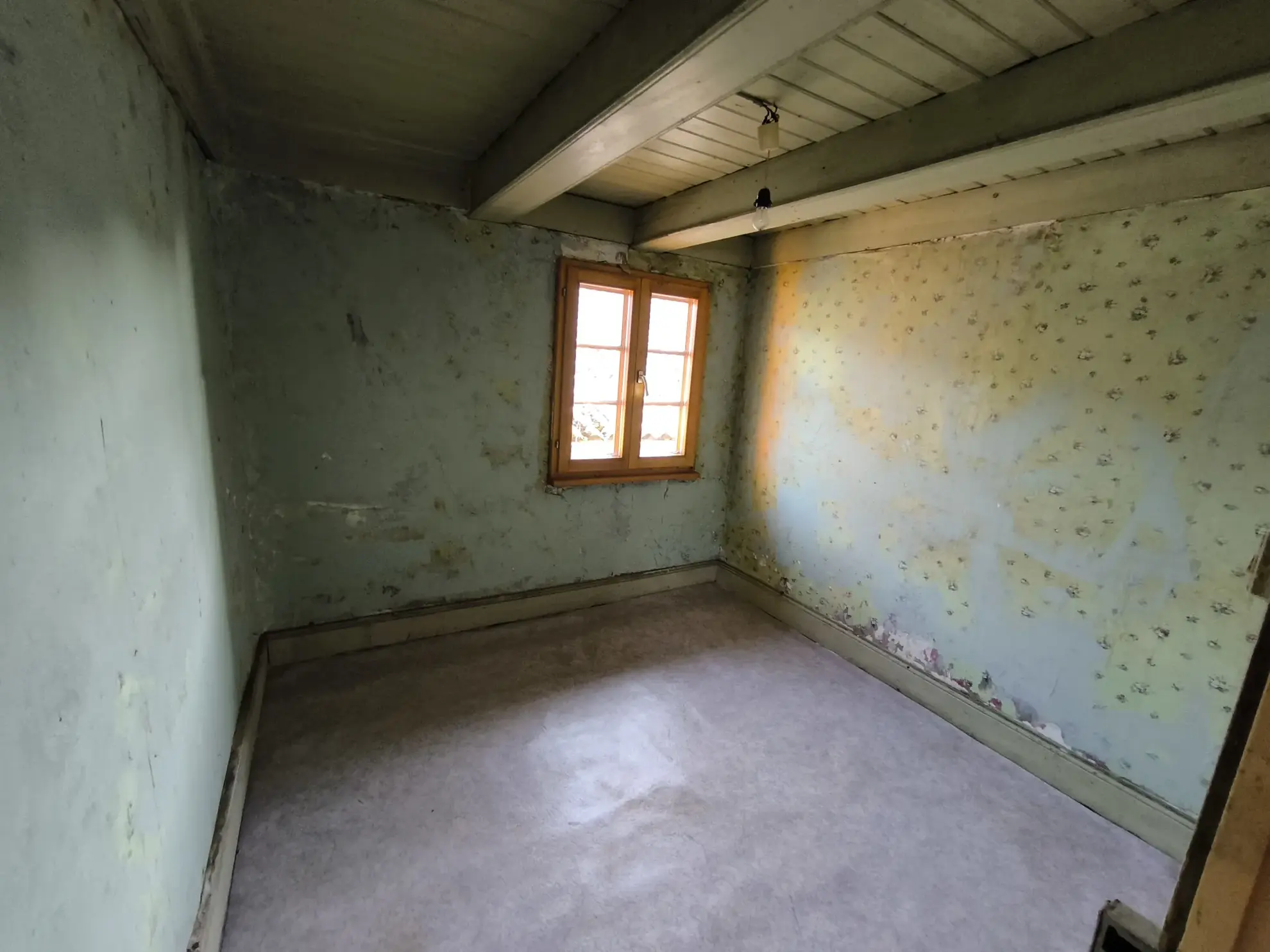 Maison à rénover à Willer avec grand terrain et dépendance de 140 m² 