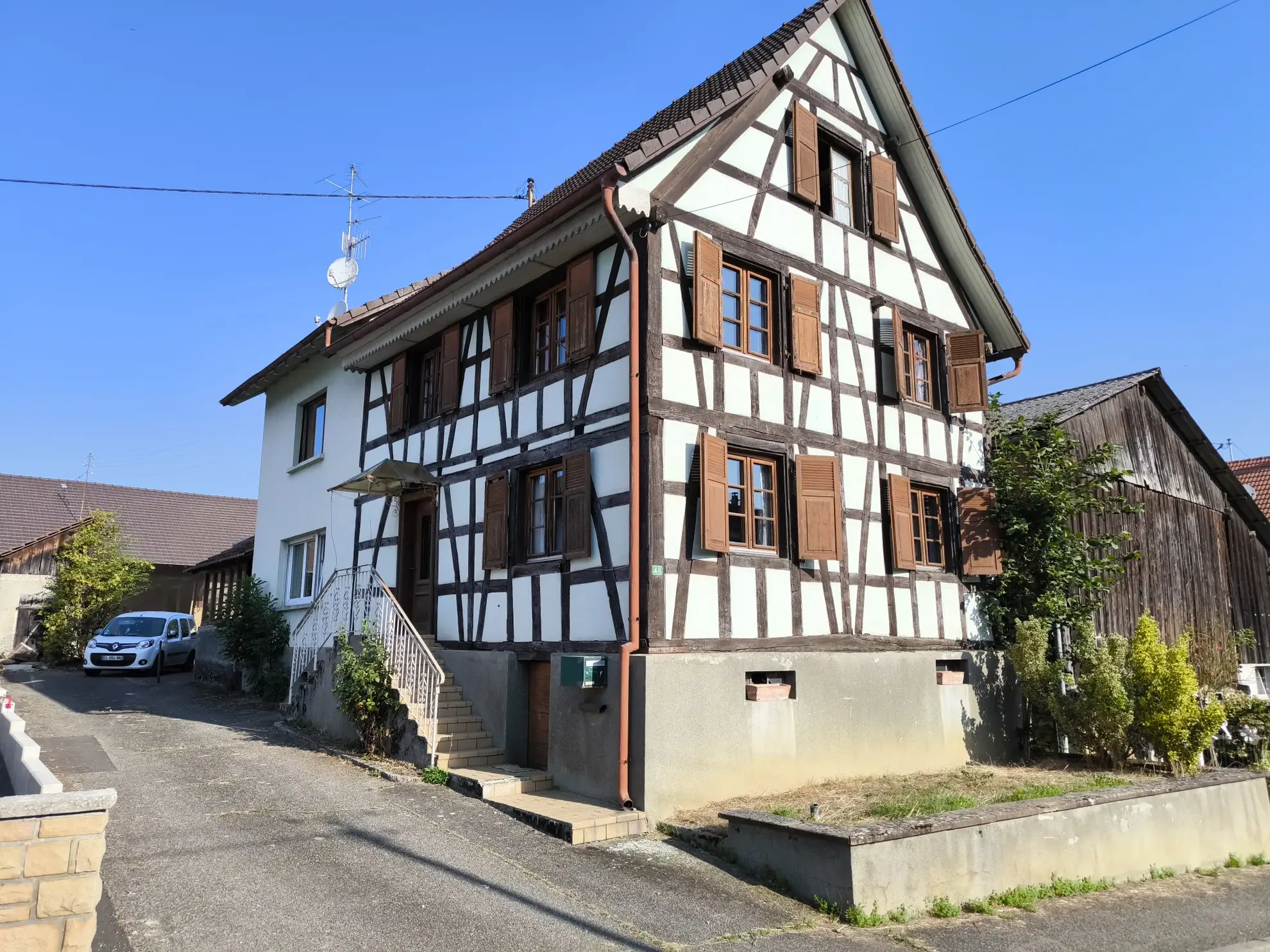 Maison à rénover à Willer avec grand terrain et dépendance de 140 m²