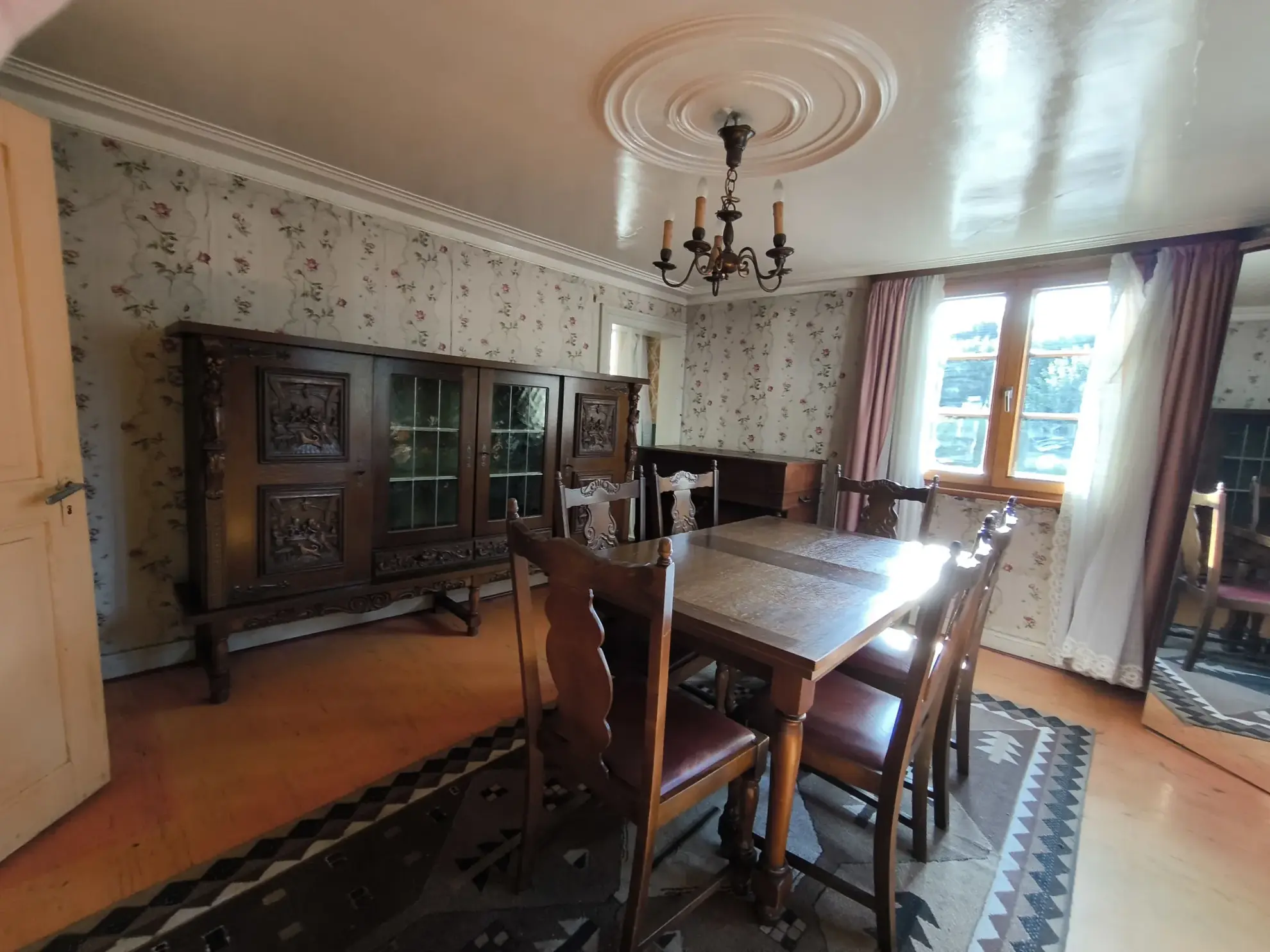 Maison à rénover à Willer avec grand terrain et dépendance de 140 m² 