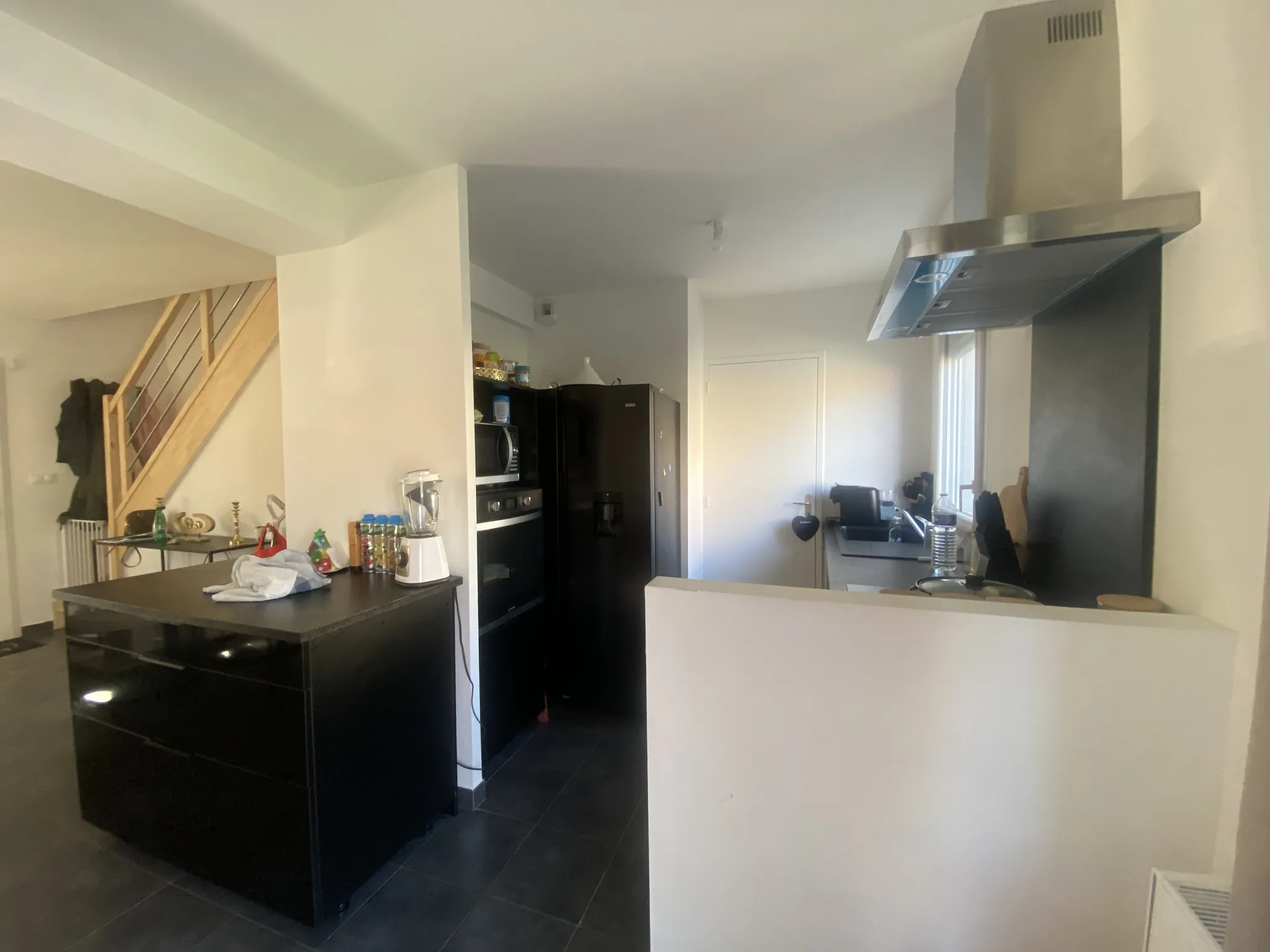 Joli pavillon récent RT2012 à La Bazoge avec garage et jardin 