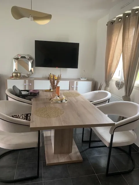 Joli pavillon récent RT2012 à La Bazoge avec garage et jardin 