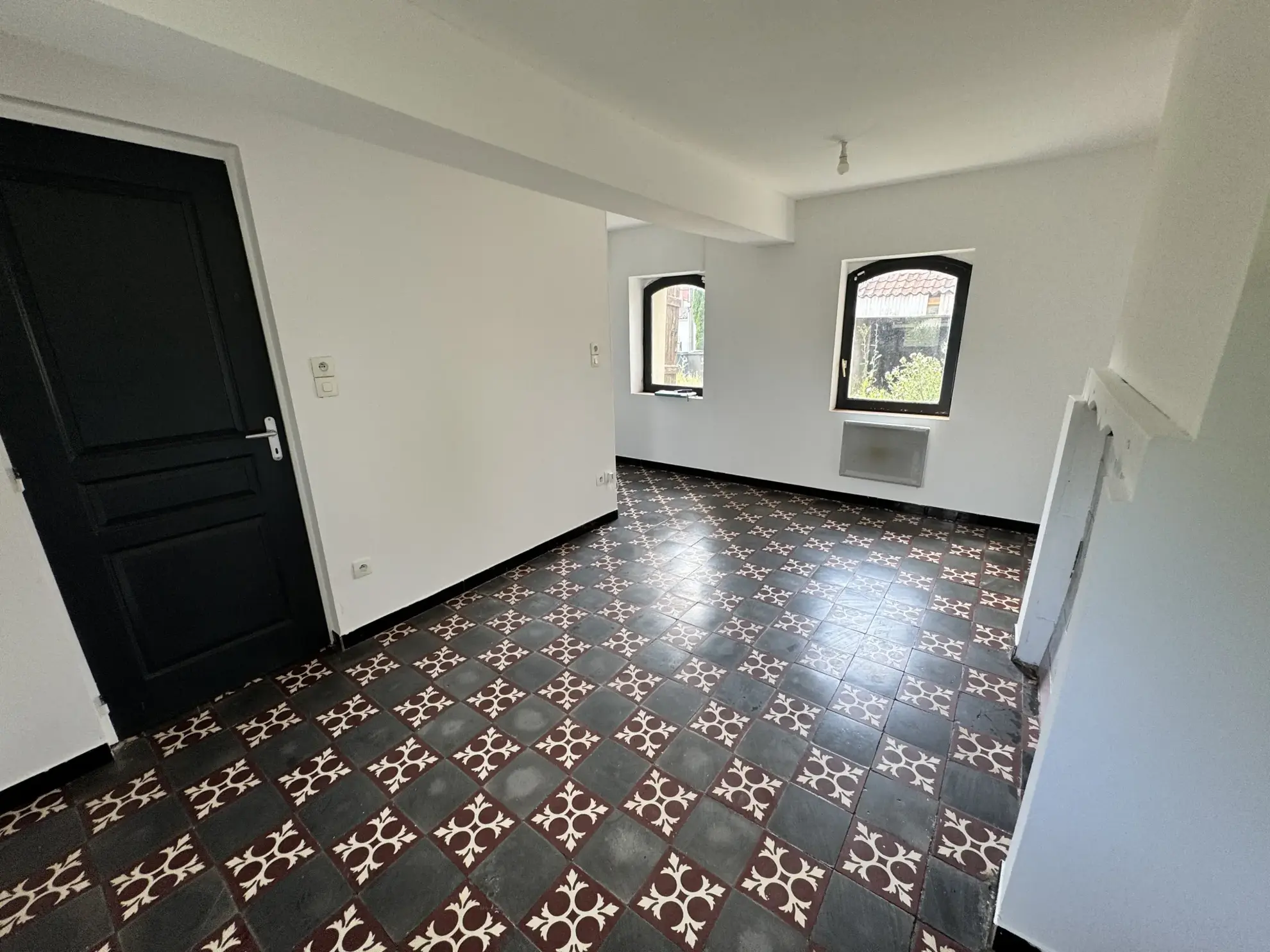 Maison à vendre à Wallers de 44 m² avec jardin et garage, idéal investisseur ou première acquisition 