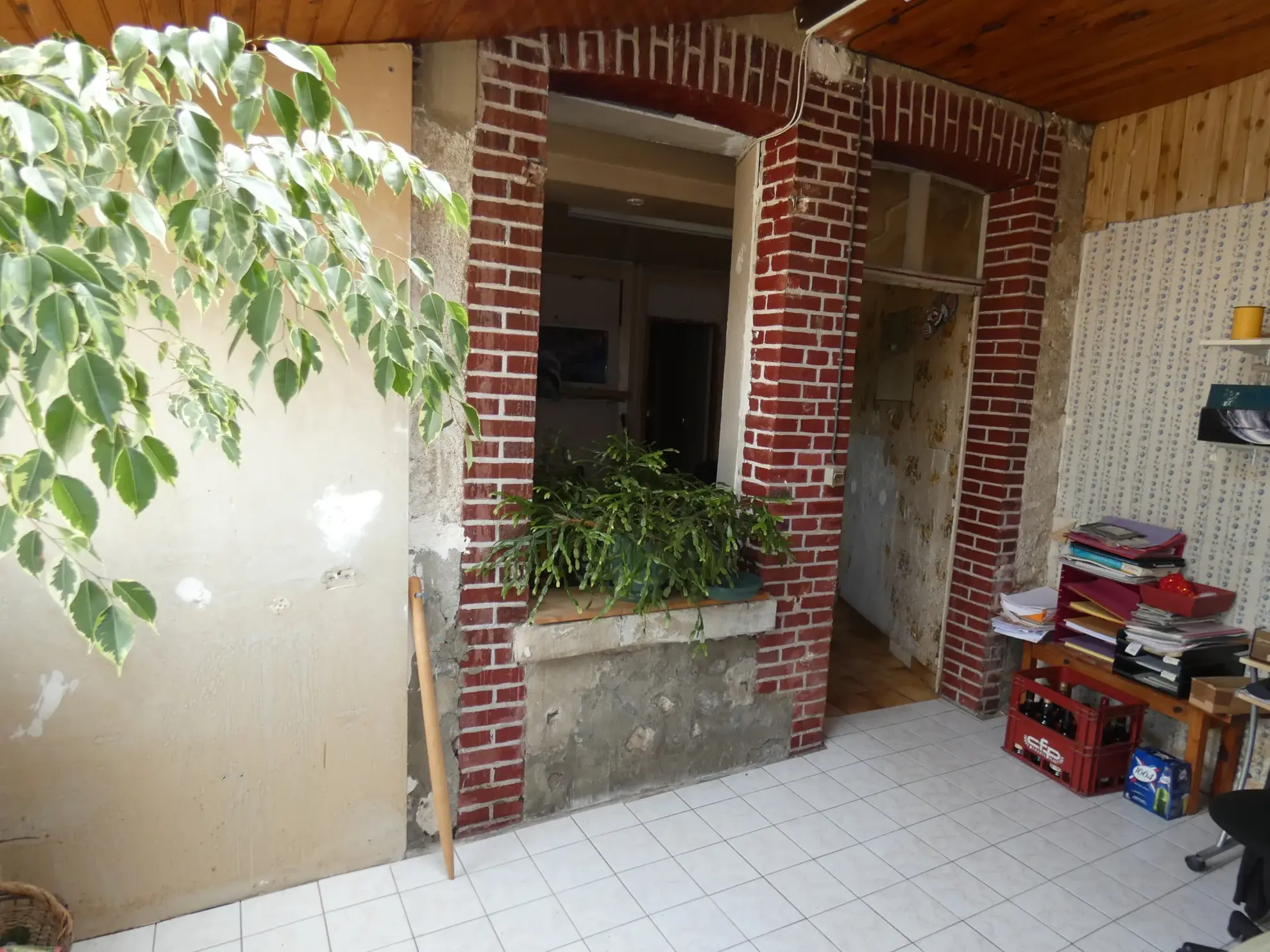 Maison contemporaine de 125 m² à Brienon-sur-Armançon avec garage et panneaux solaires 