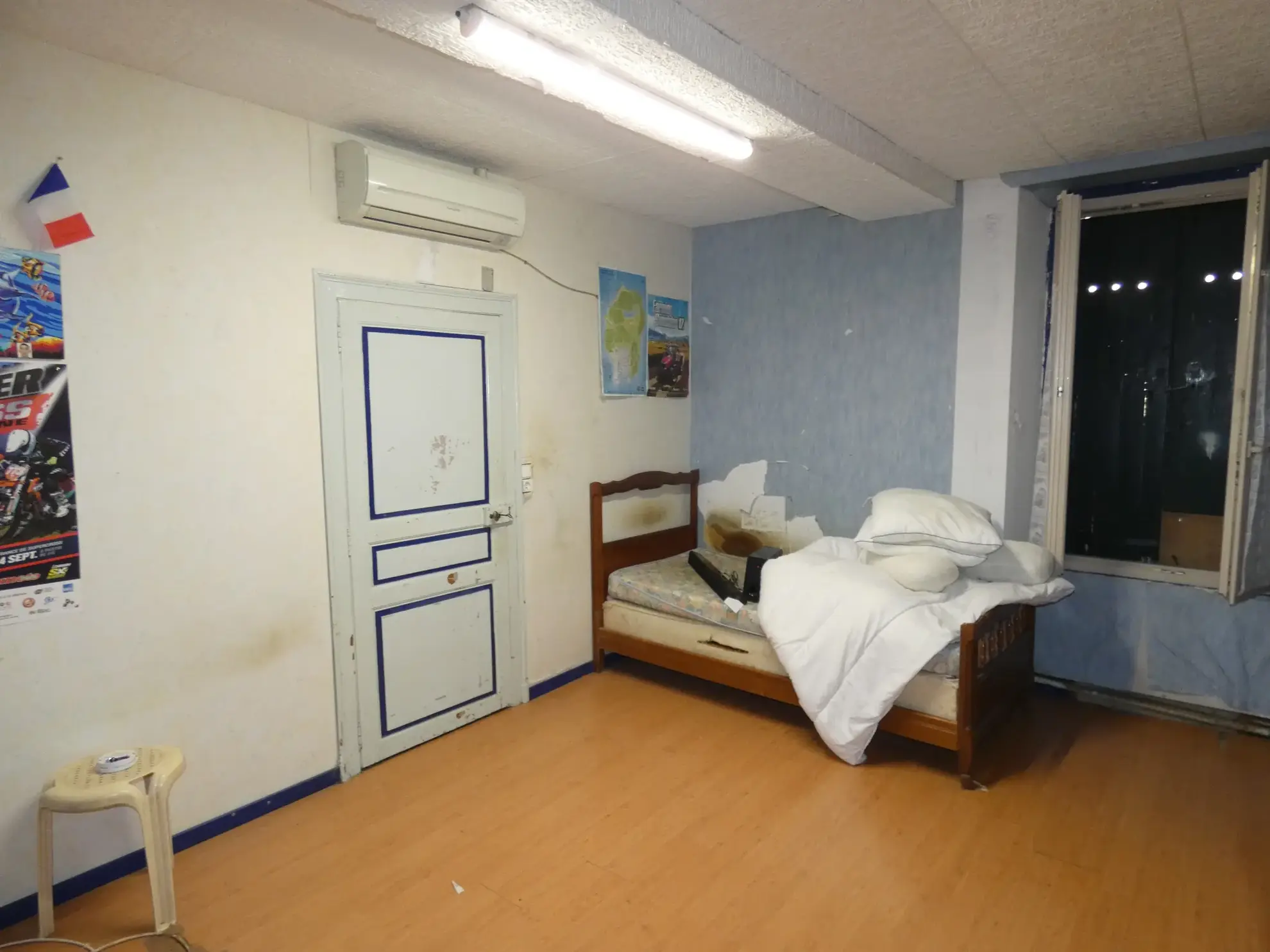 Maison contemporaine de 125 m² à Brienon-sur-Armançon avec garage et panneaux solaires 