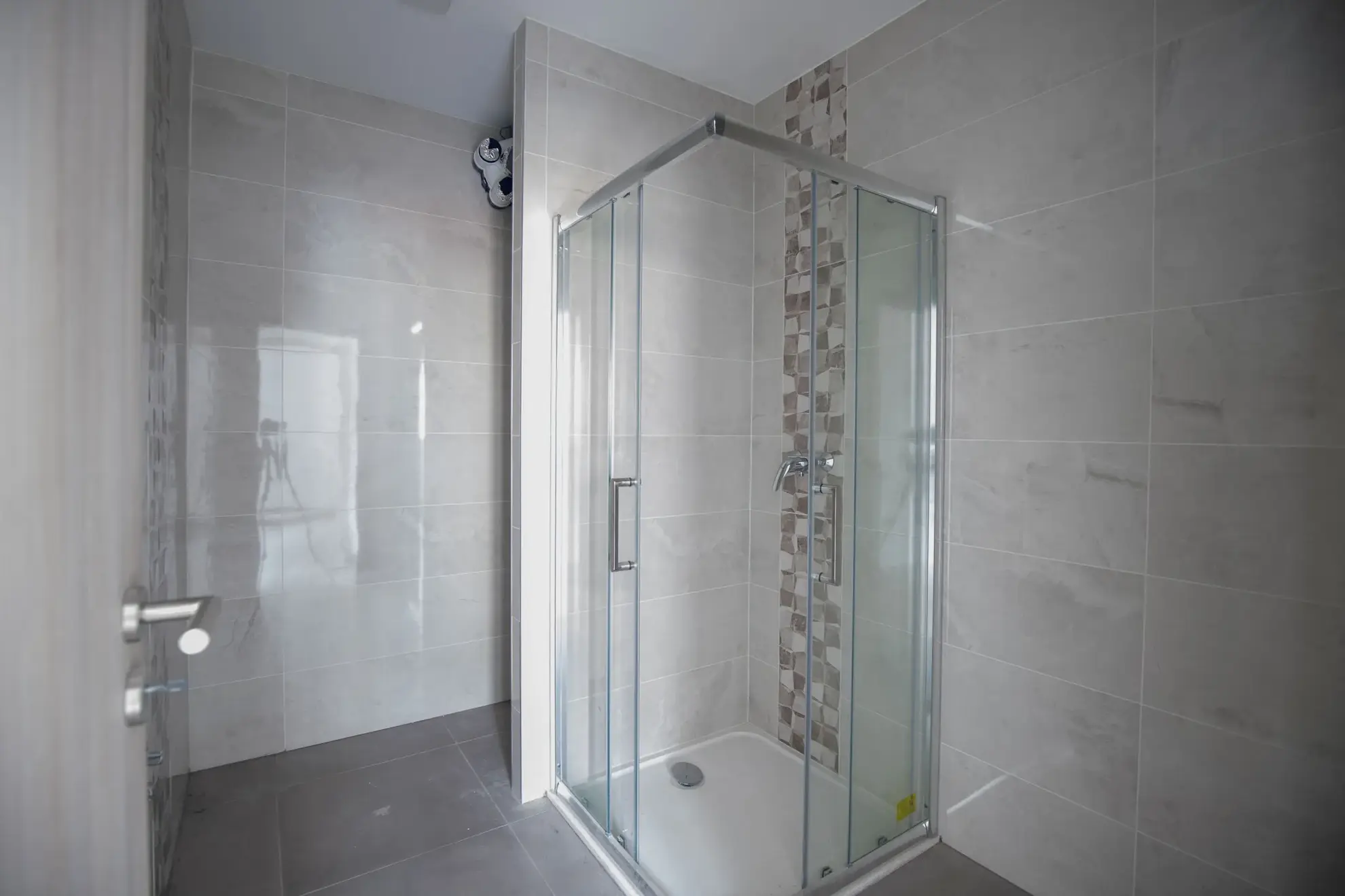 Spacieux T2 avec terrasse à Hayange, résidence récente, faible charges, parking privé 