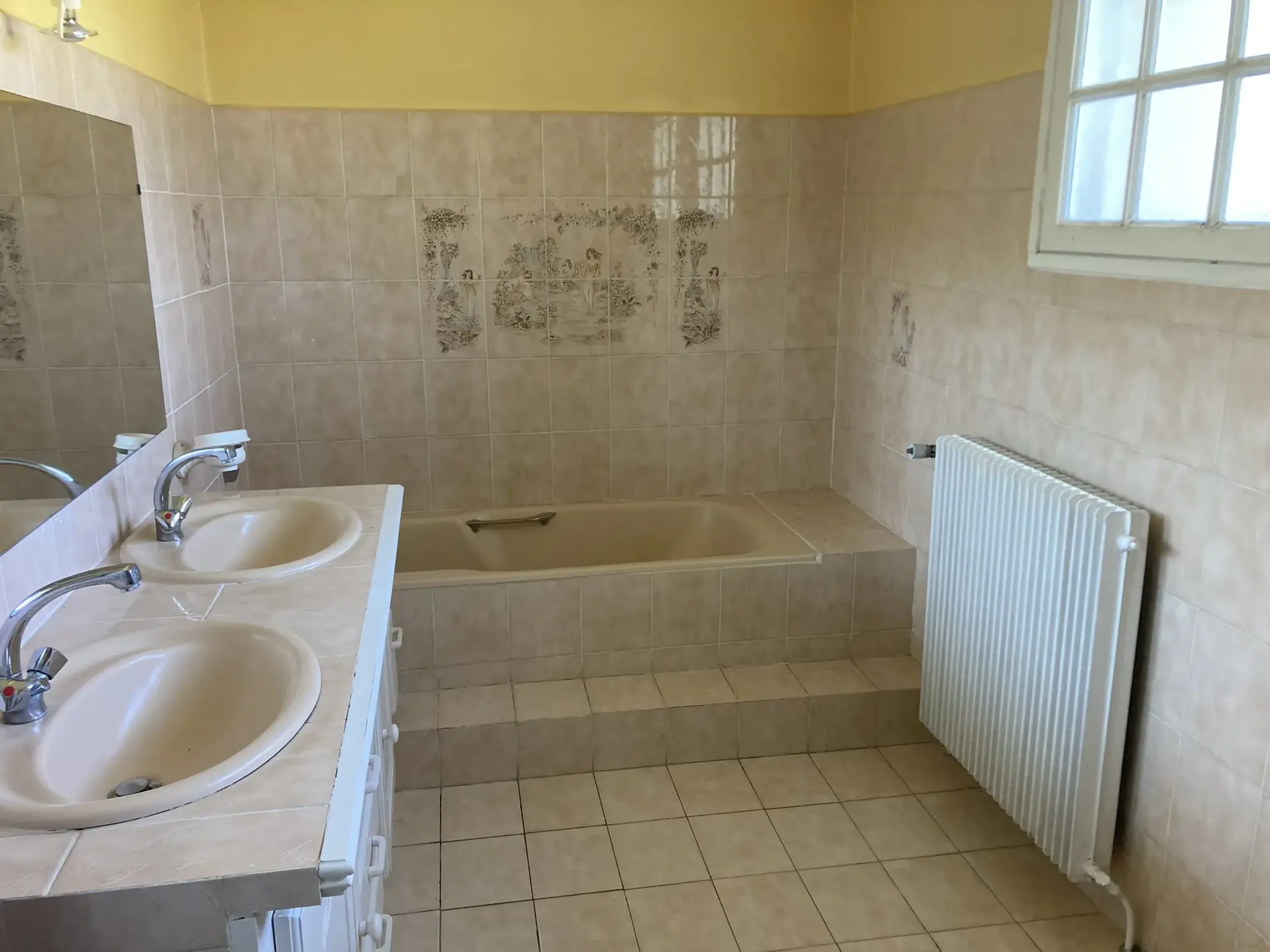 Charmante maison en pierre avec grand terrain proche de Bazas 