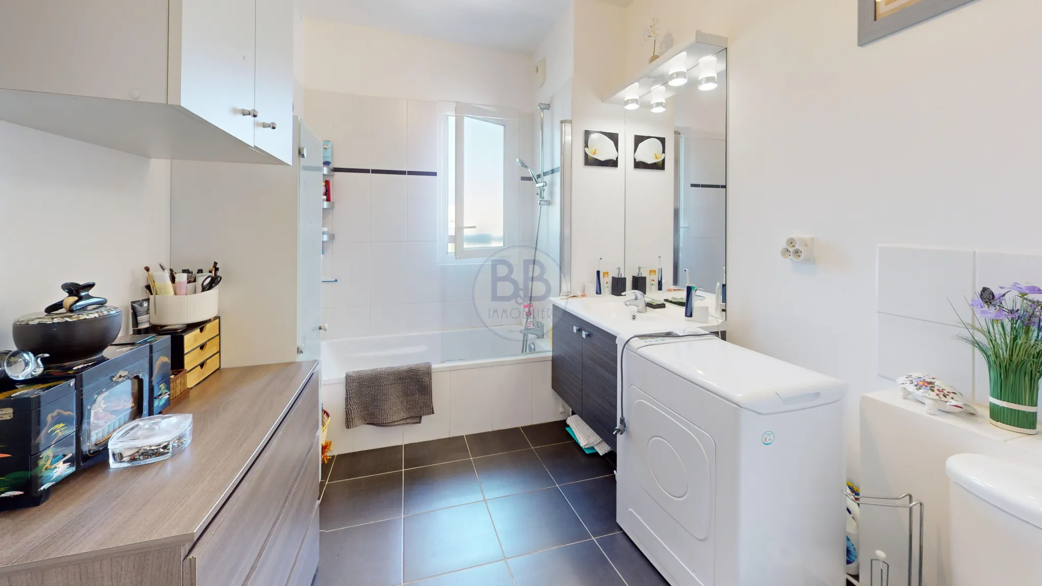 Appartement T2 avec terrasse à Saint-Raphaël, faible consommation énergétique 