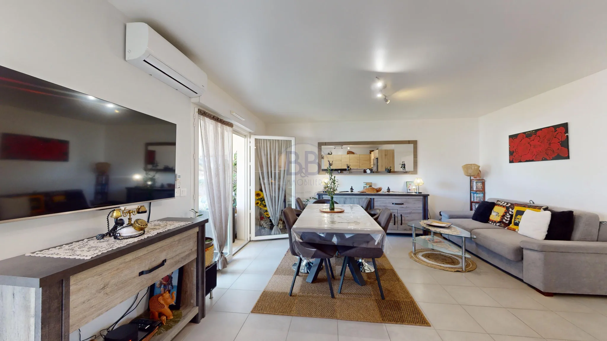 Appartement T2 avec terrasse à Saint-Raphaël, faible consommation énergétique 