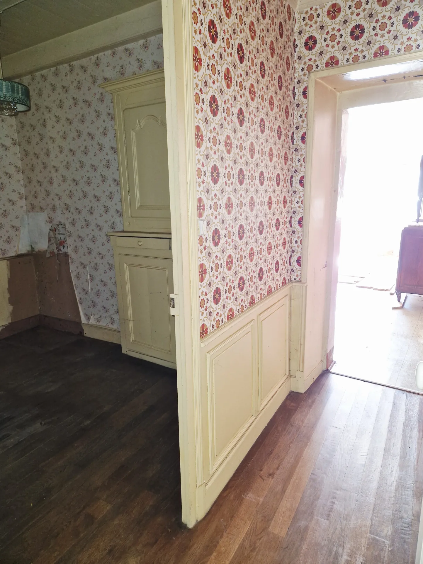 Authentique maison du 18ème siècle avec jardin et charme historique dans le Grand Est 