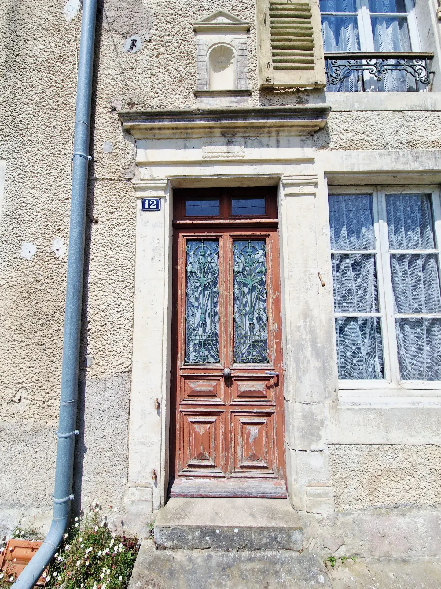 Authentique maison du 18ème siècle avec jardin et charme historique dans le Grand Est 