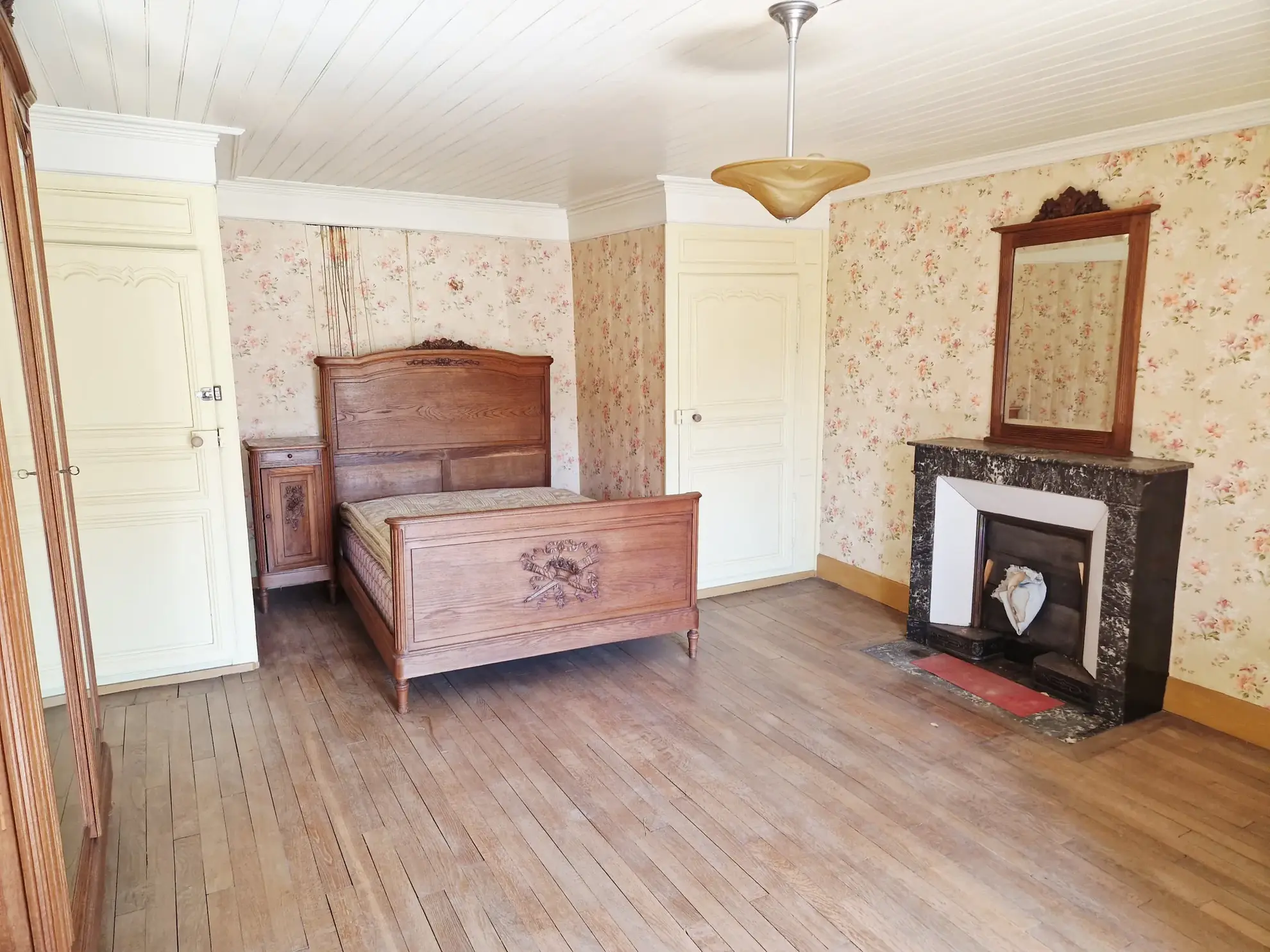 Authentique maison du 18ème siècle avec jardin et charme historique dans le Grand Est 