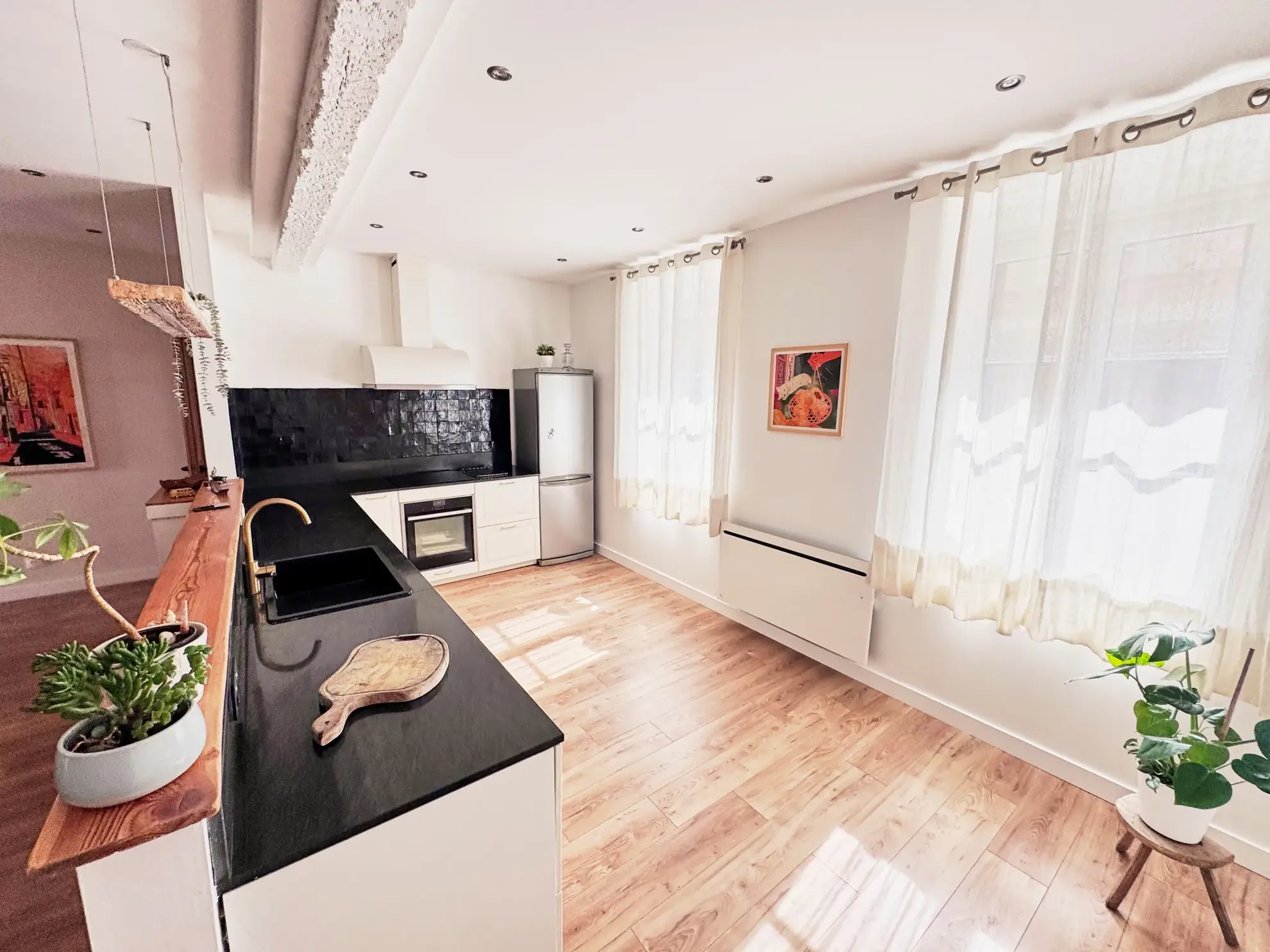 Maison de ville rénovée de 180 m² avec jardin à Saint Sulpice sur Lèze 