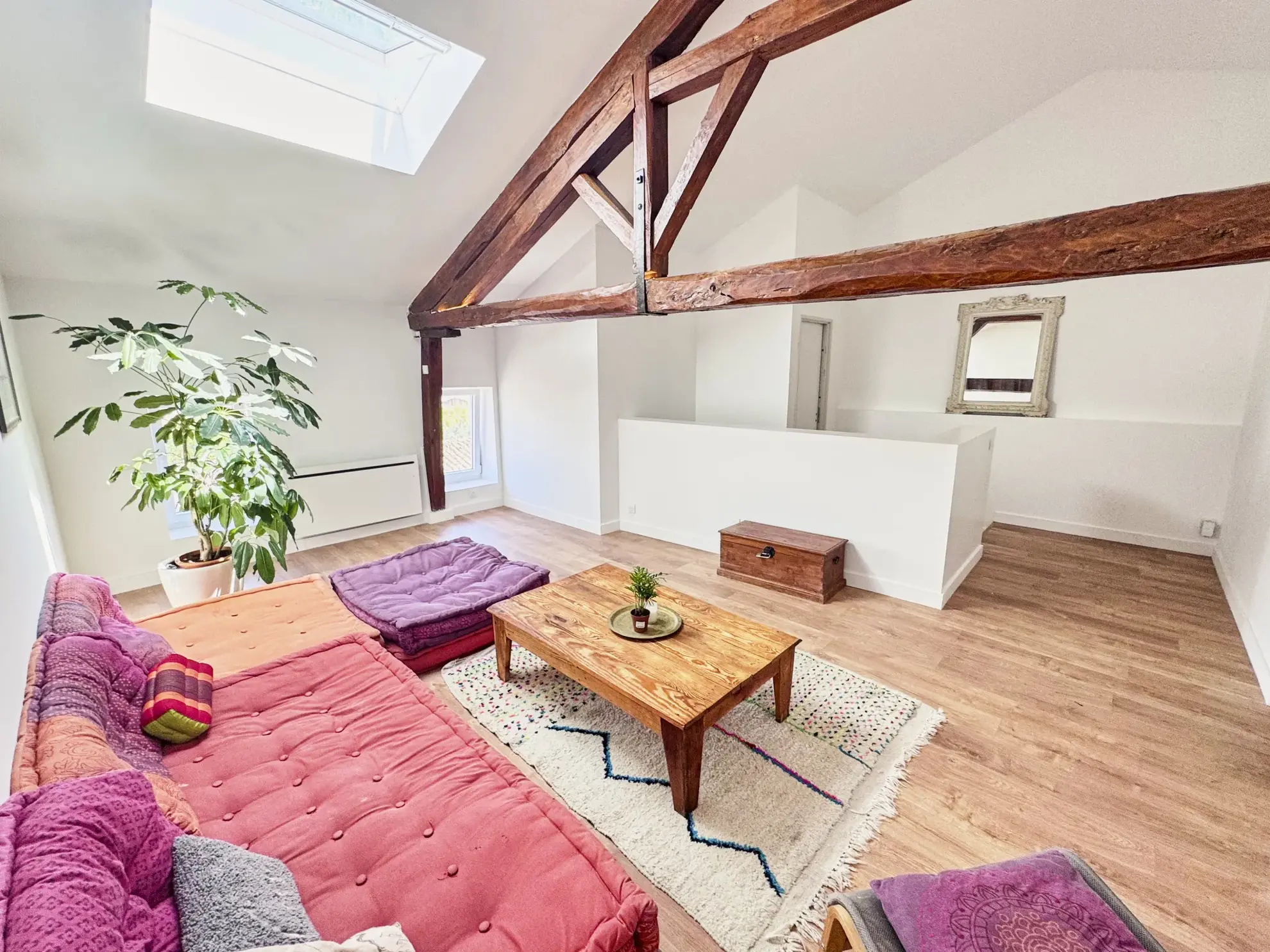 Maison de ville rénovée de 180 m² avec jardin à Saint Sulpice sur Lèze 