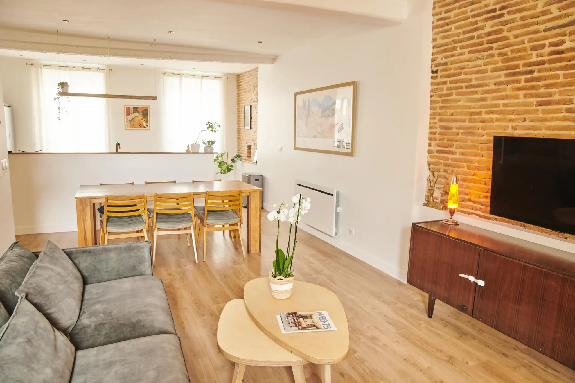 Maison de ville rénovée de 180 m² avec jardin à Saint Sulpice sur Lèze 