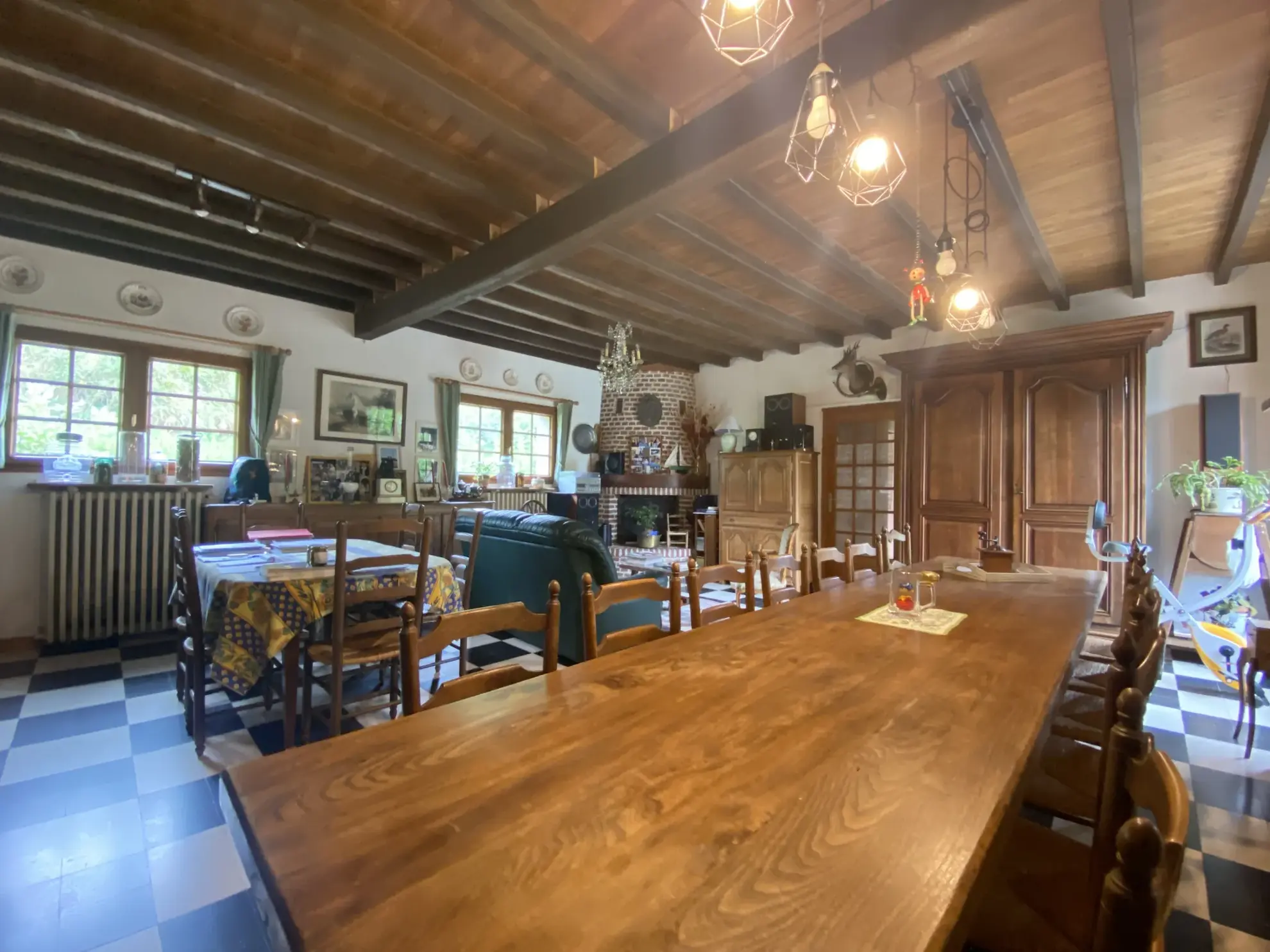 Charmante maison de campagne avec habitation secondaire et grand terrain à Huppy 