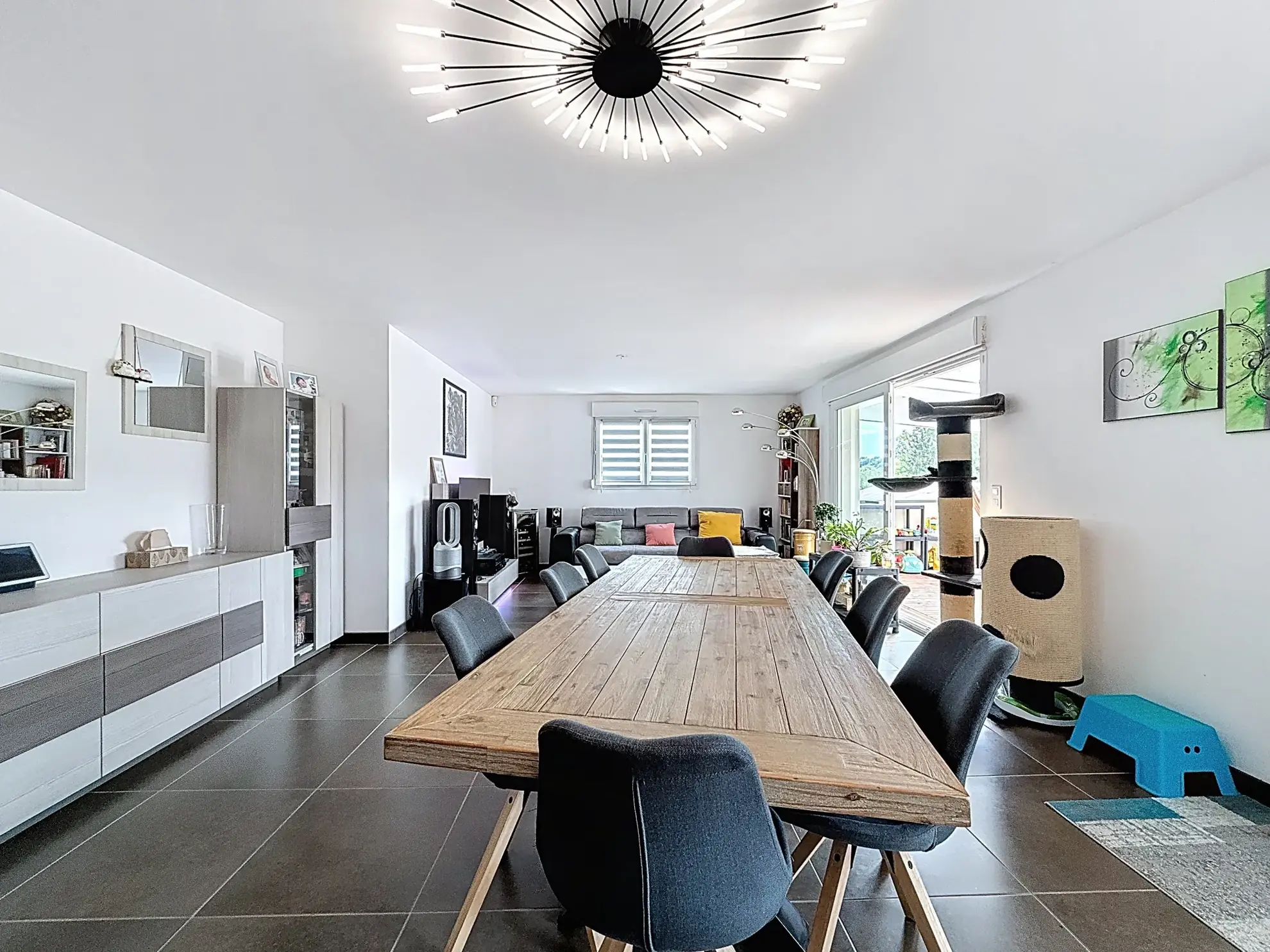 Appartement indépendant de 125 m² avec terrasse et garage à Ambacourt – Opportunité rare 