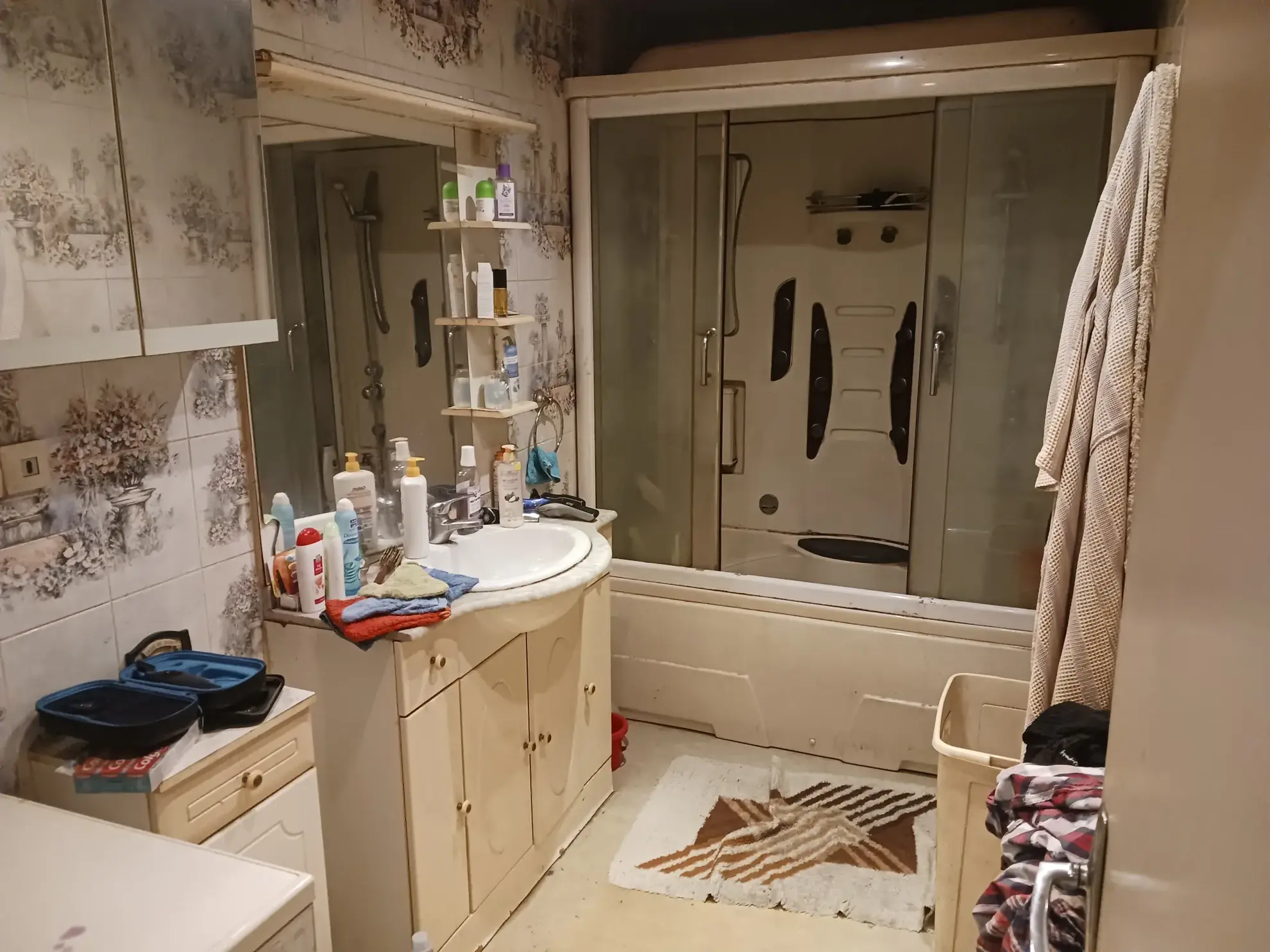 Maison avec local commercial de 150m² à Fayl-Billot - Opportunité à saisir 