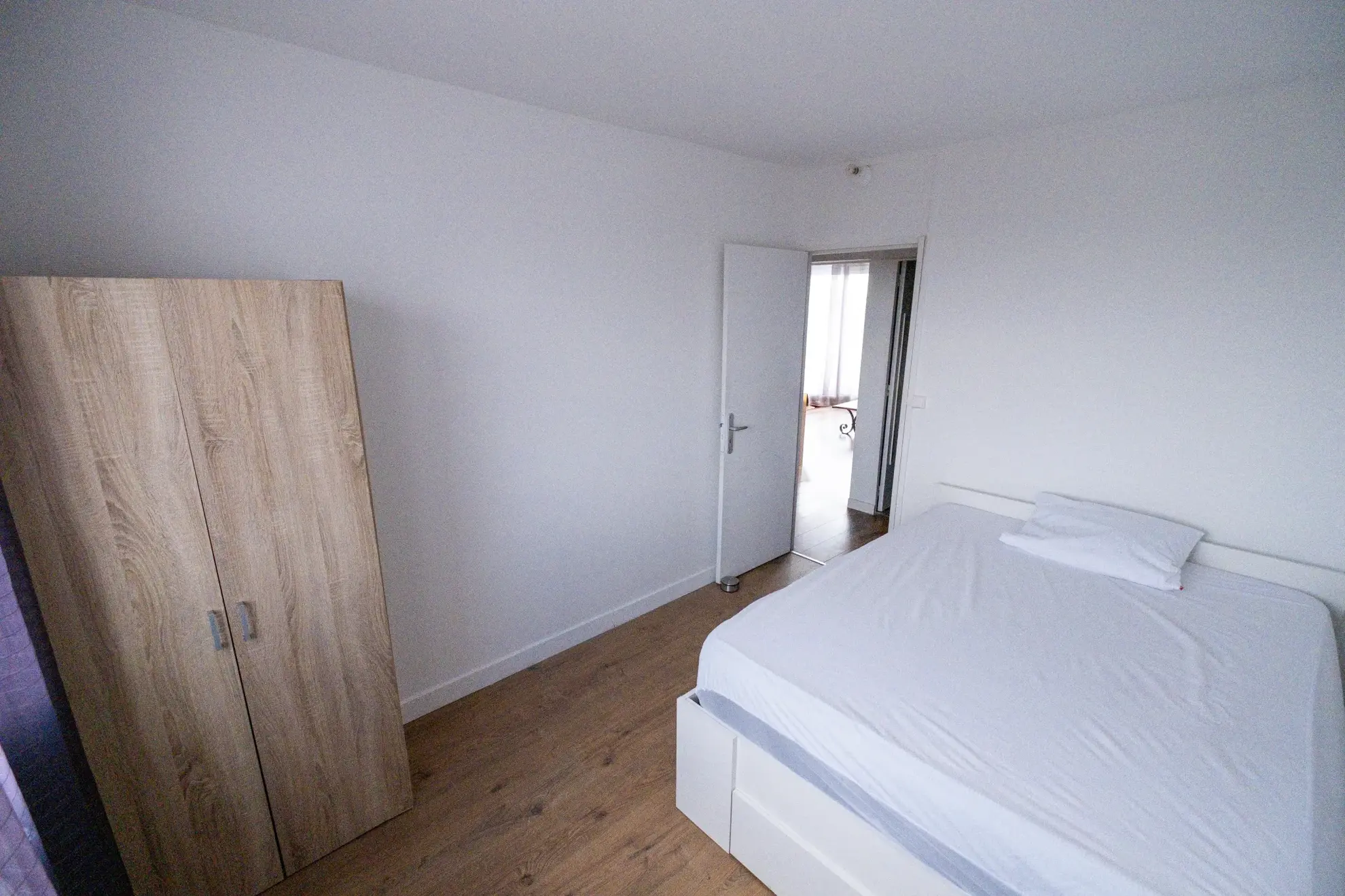 Appartement 4 pièces avec 3 chambres et balcon à Pessac 