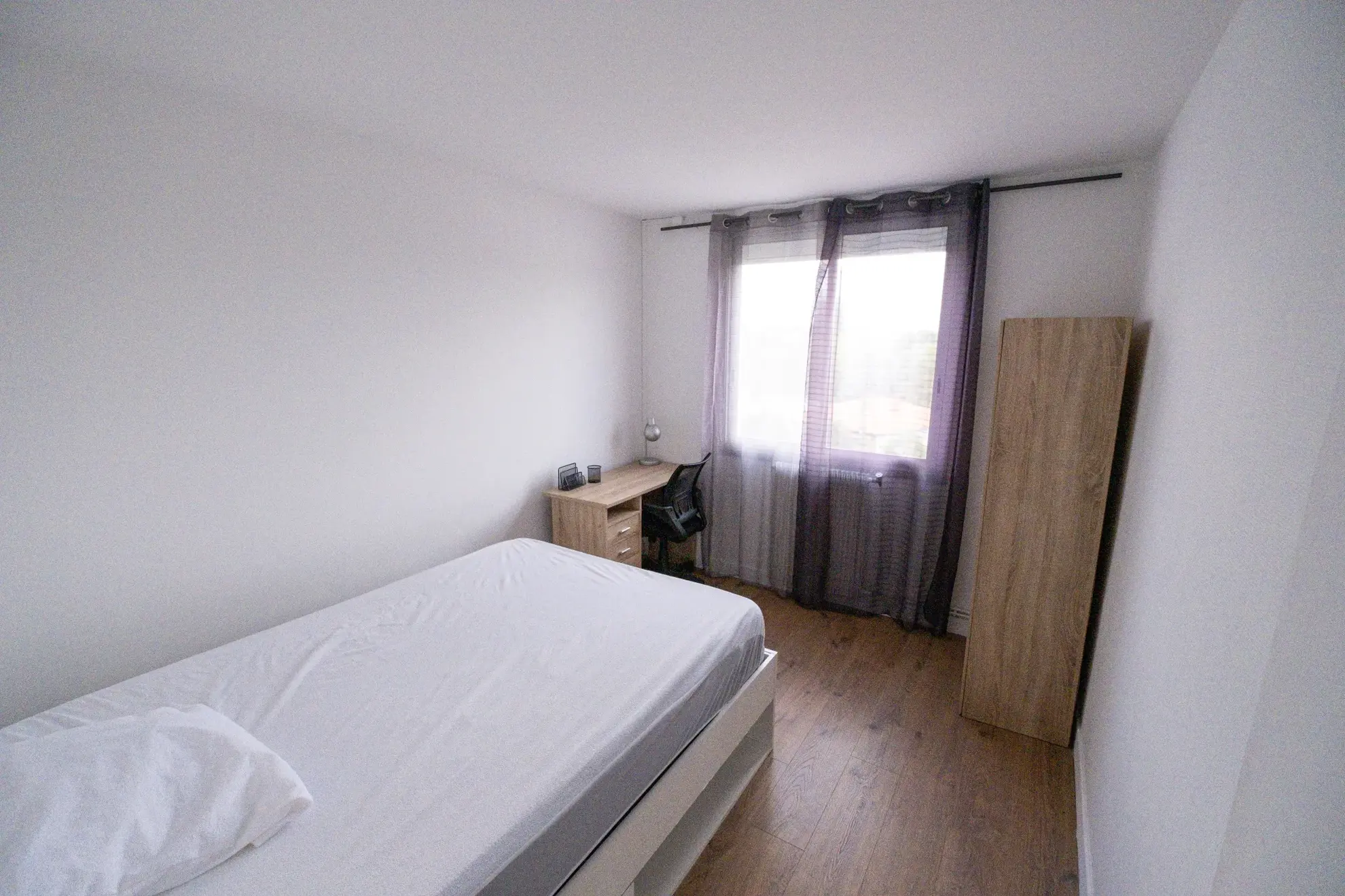 Appartement 4 pièces avec 3 chambres et balcon à Pessac 