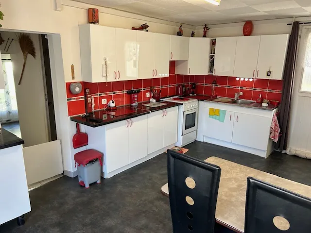 Maison avec deux entrées indépendantes à Cauffry – Idéal grand famille ou investissement