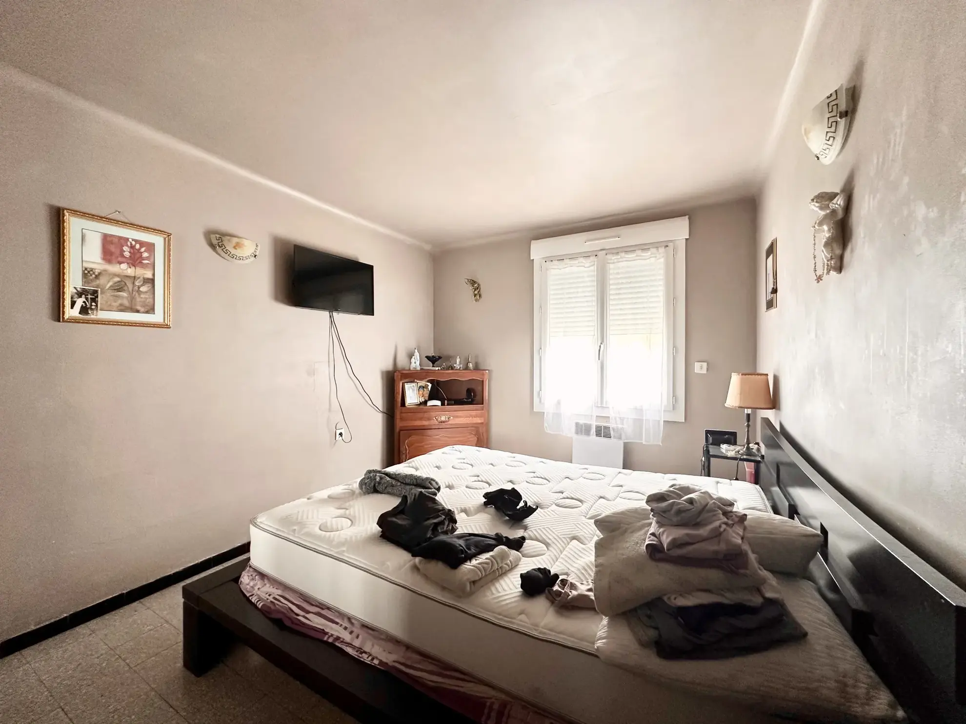 Villa familiale avec piscine, garage et 4 chambres à Vauvert (Gard) 