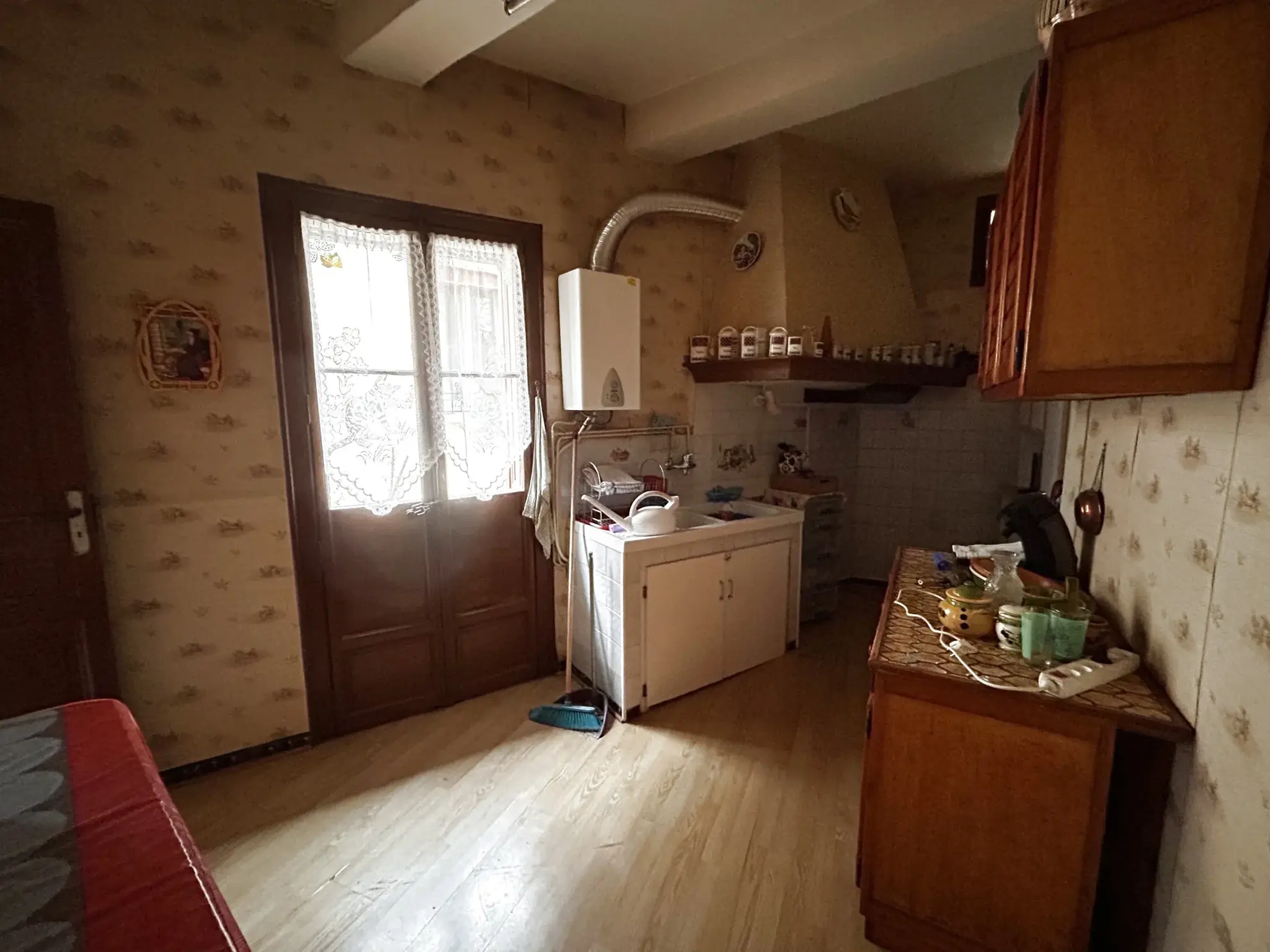 Maison de ville avec jardin et garage à Saint-Féliu-d’Amont - Opportunité à saisir 