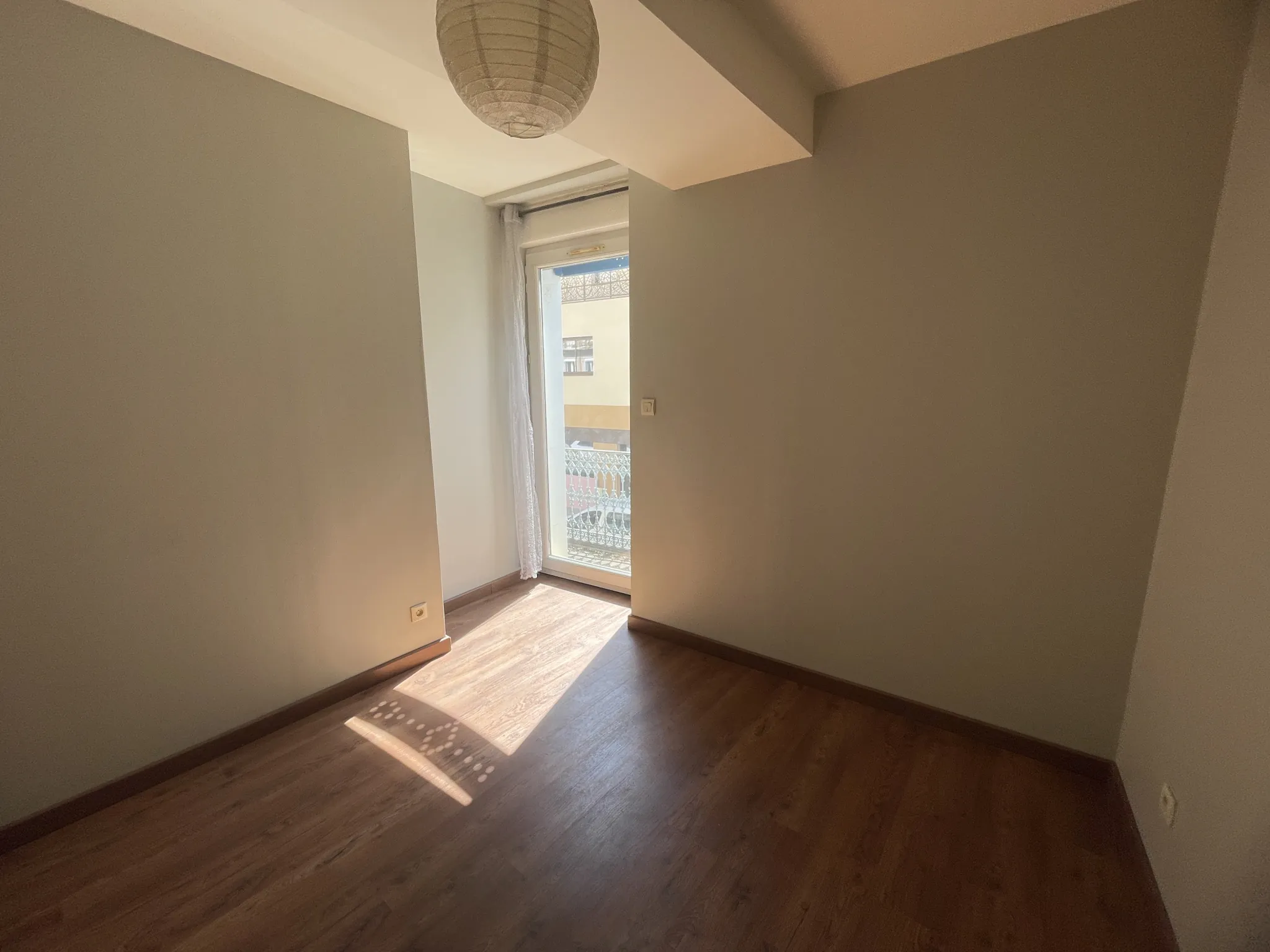 Achat appartement T3 avec terrasse à Saint Affrique – Quartier calme 