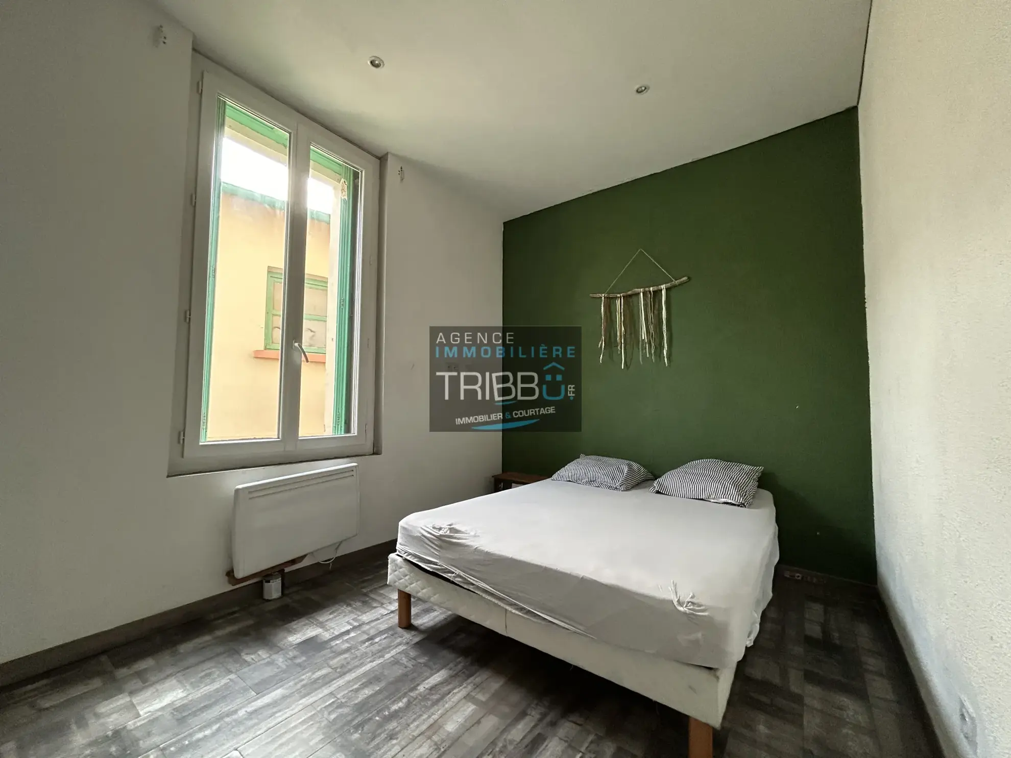 Maison de village de 59 m² avec grand garage et terrasses à Saint-Féliu-d'Avall 