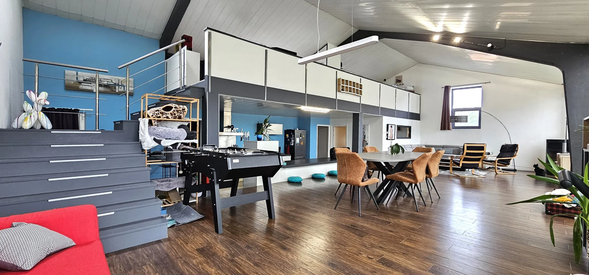 Luxueux loft de 126 m² avec 3 chambres à Lys les Lannoy 