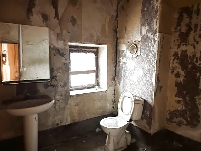 Maison à rénover de 120 m² avec garage et cour à Azille 