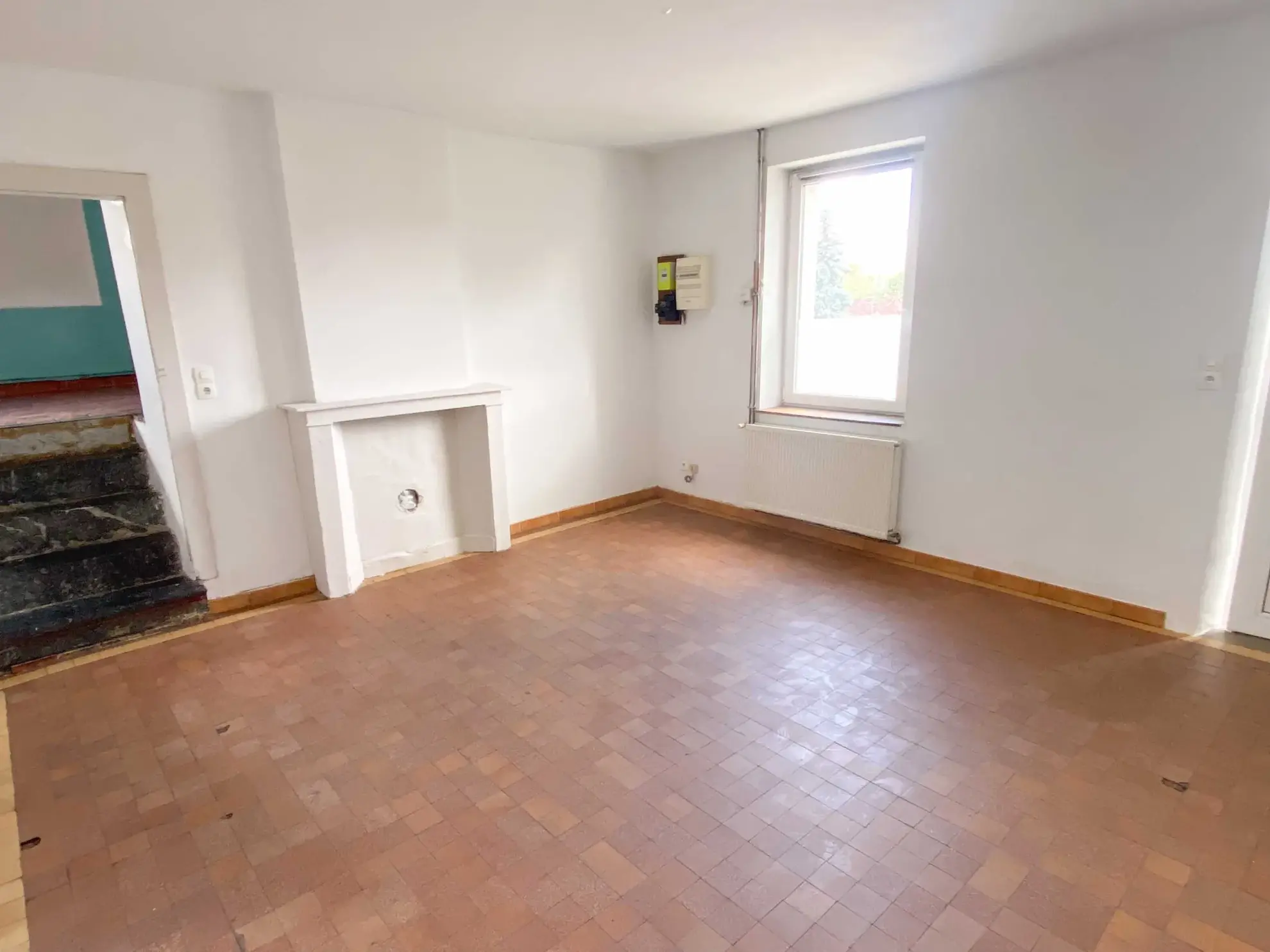 Maison indépendante en pierre et brique à Jeumont avec terrain de 8 ares 