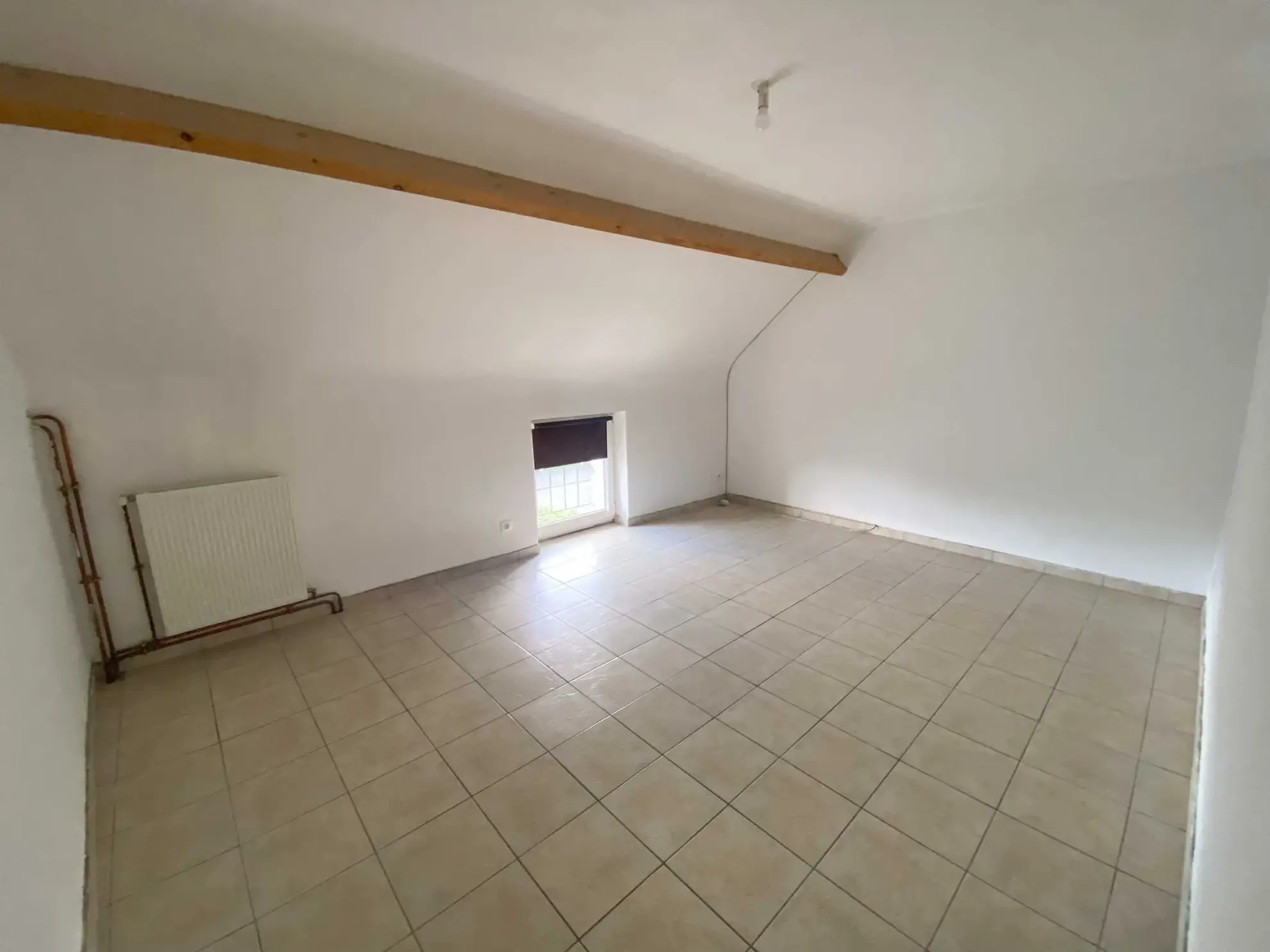 Maison indépendante en pierre et brique à Jeumont avec terrain de 8 ares 