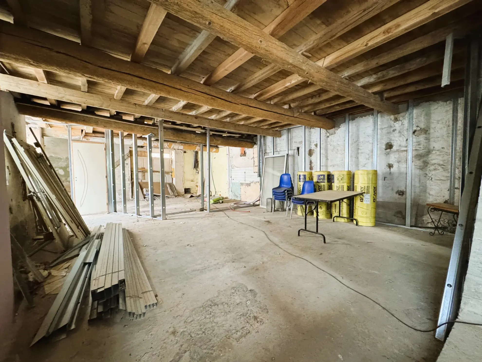 Maison spacieuse avec garage et jardin au cœur de Cournon d'Auvergne 