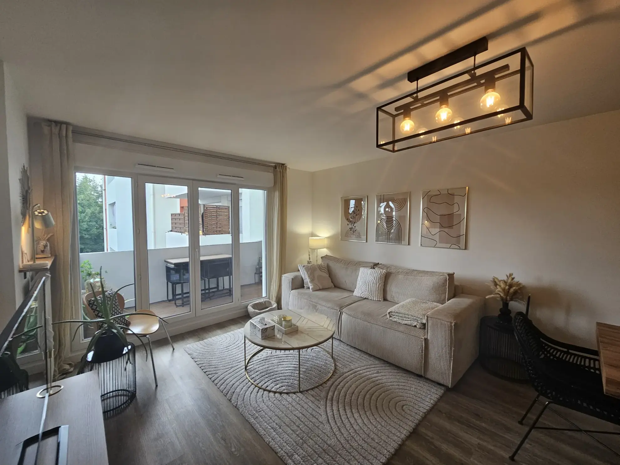 Appartement 5 pièces avec terrasse, loggia, cave et garage à Clermont-Ferrand