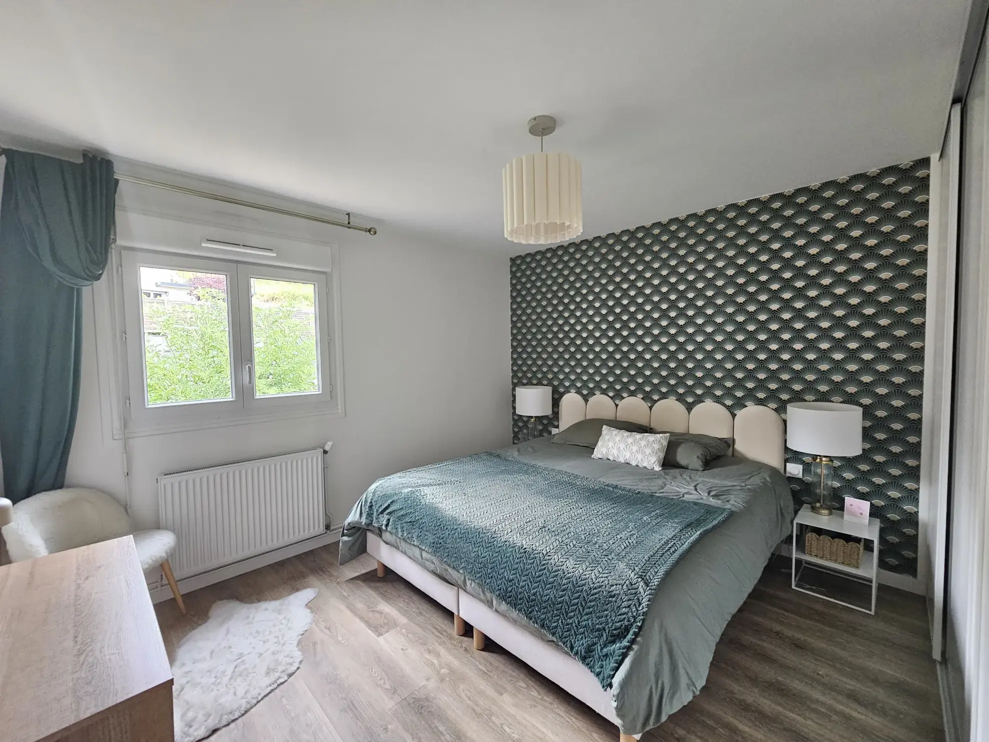 Appartement 5 pièces avec terrasse, loggia, cave et garage à Clermont-Ferrand 