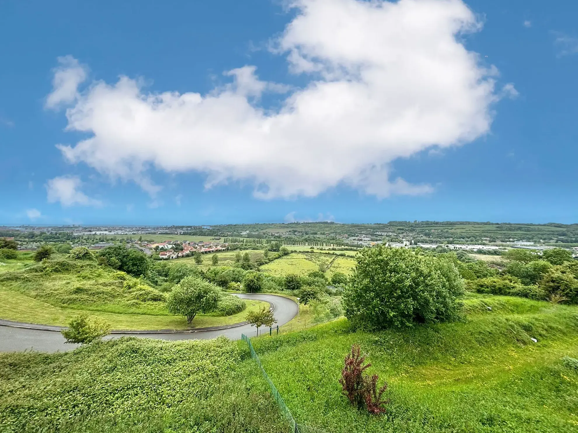 Studio de 32m² à Rouxmesnil-Bouteilles avec vue exceptionnelle et parking privé 