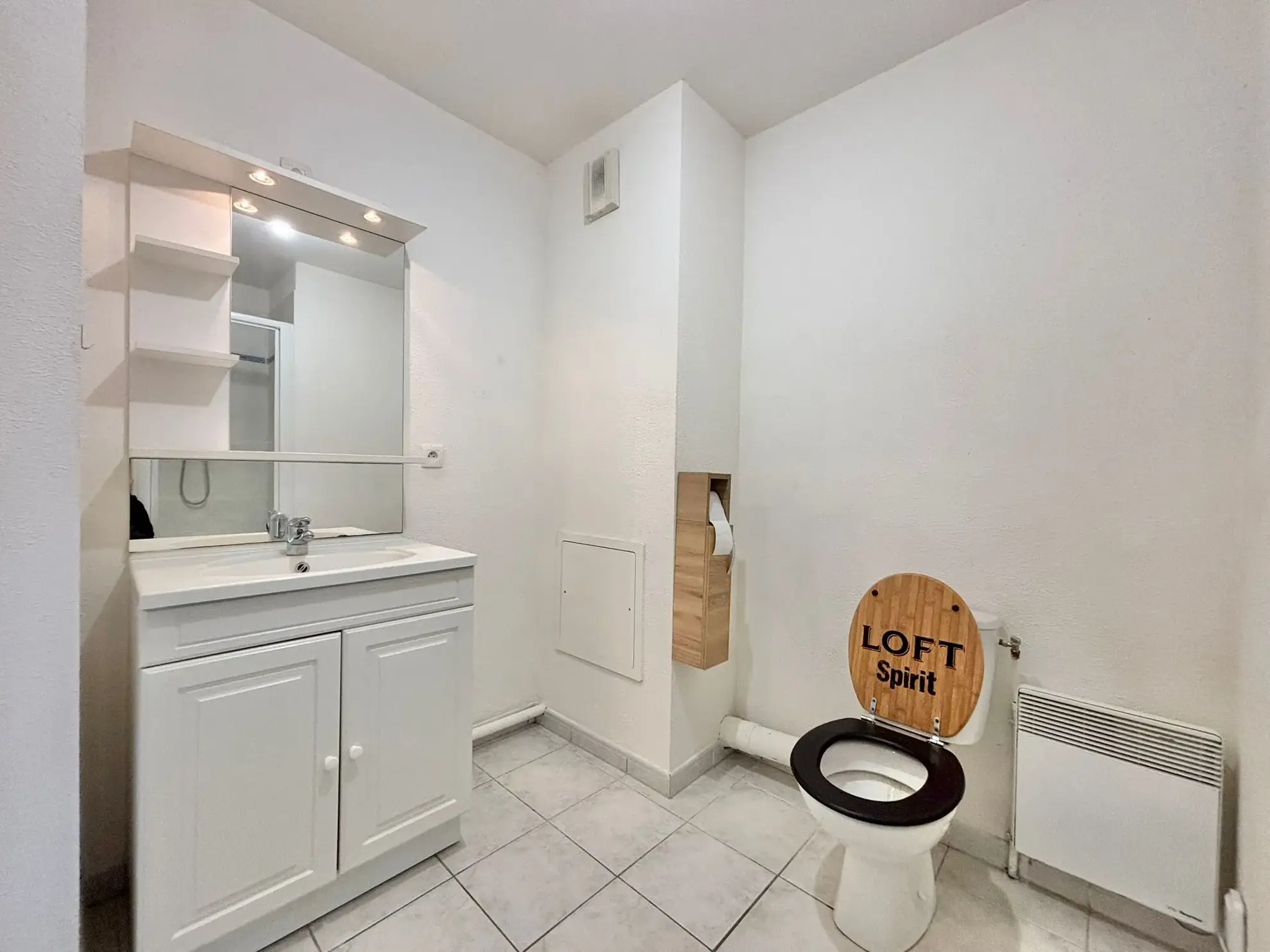 Studio de 32m² à Rouxmesnil-Bouteilles avec vue exceptionnelle et parking privé 