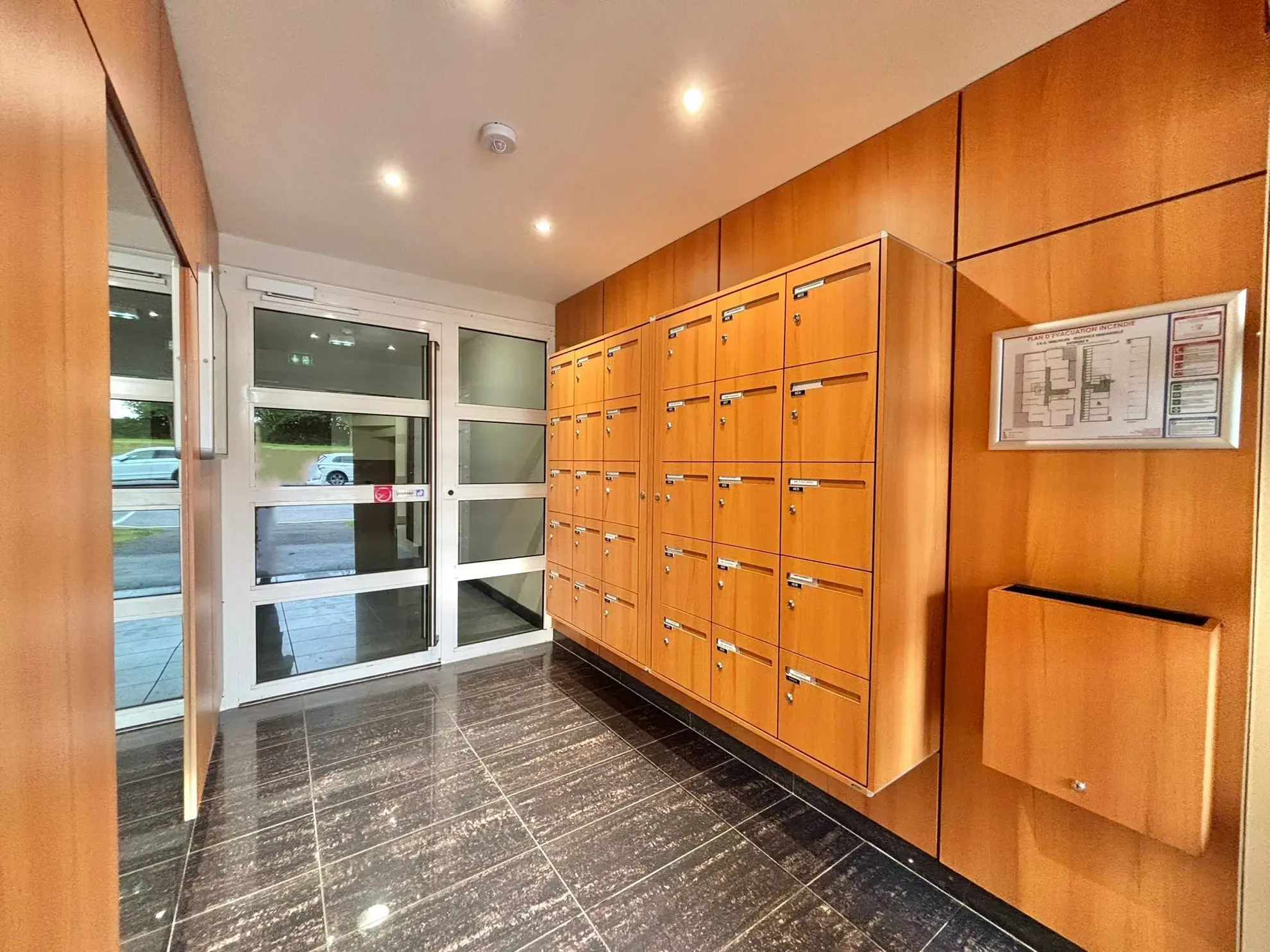 Studio de 32m² à Rouxmesnil-Bouteilles avec vue exceptionnelle et parking privé 