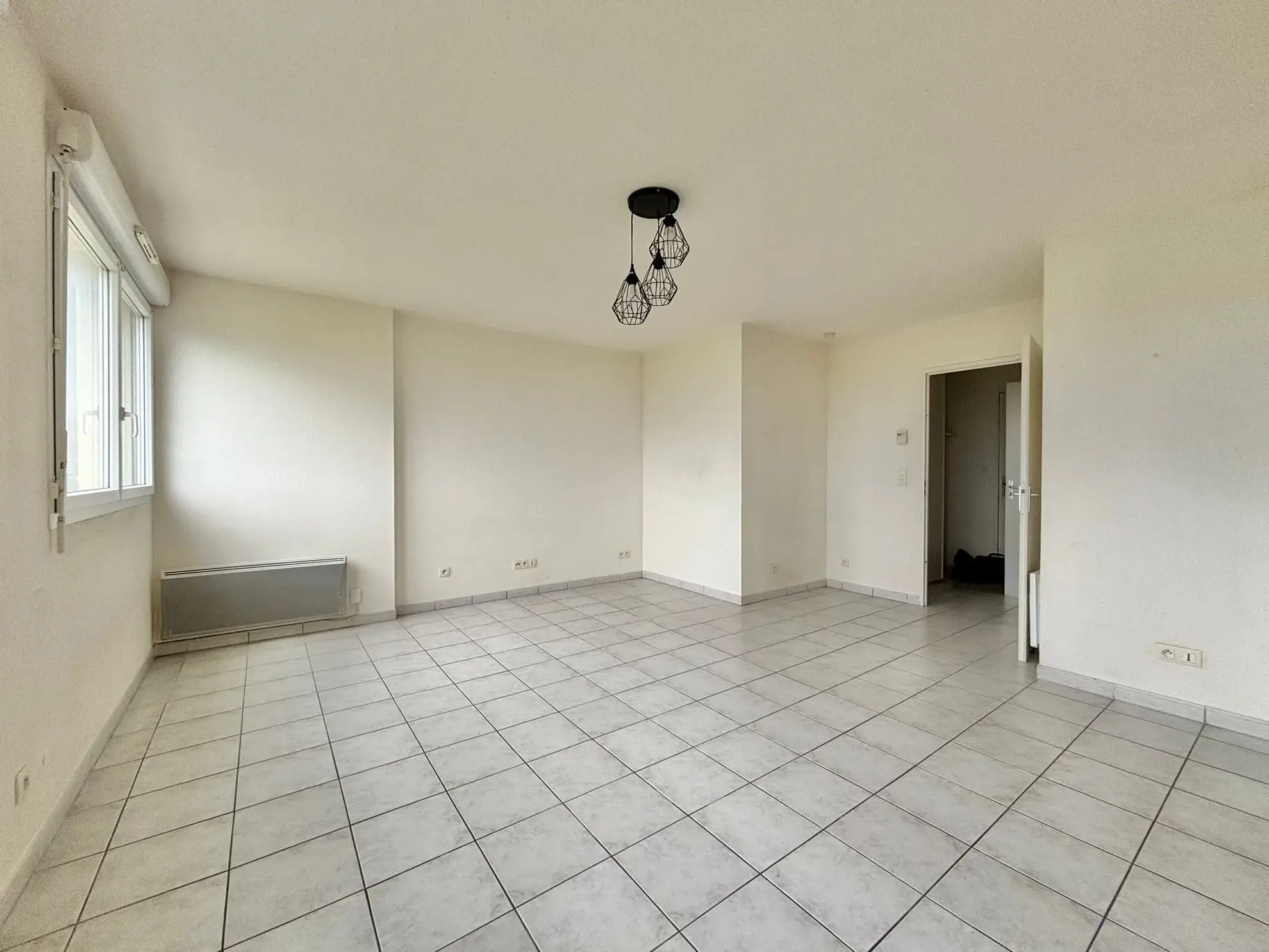 Studio de 32m² à Rouxmesnil-Bouteilles avec vue exceptionnelle et parking privé 