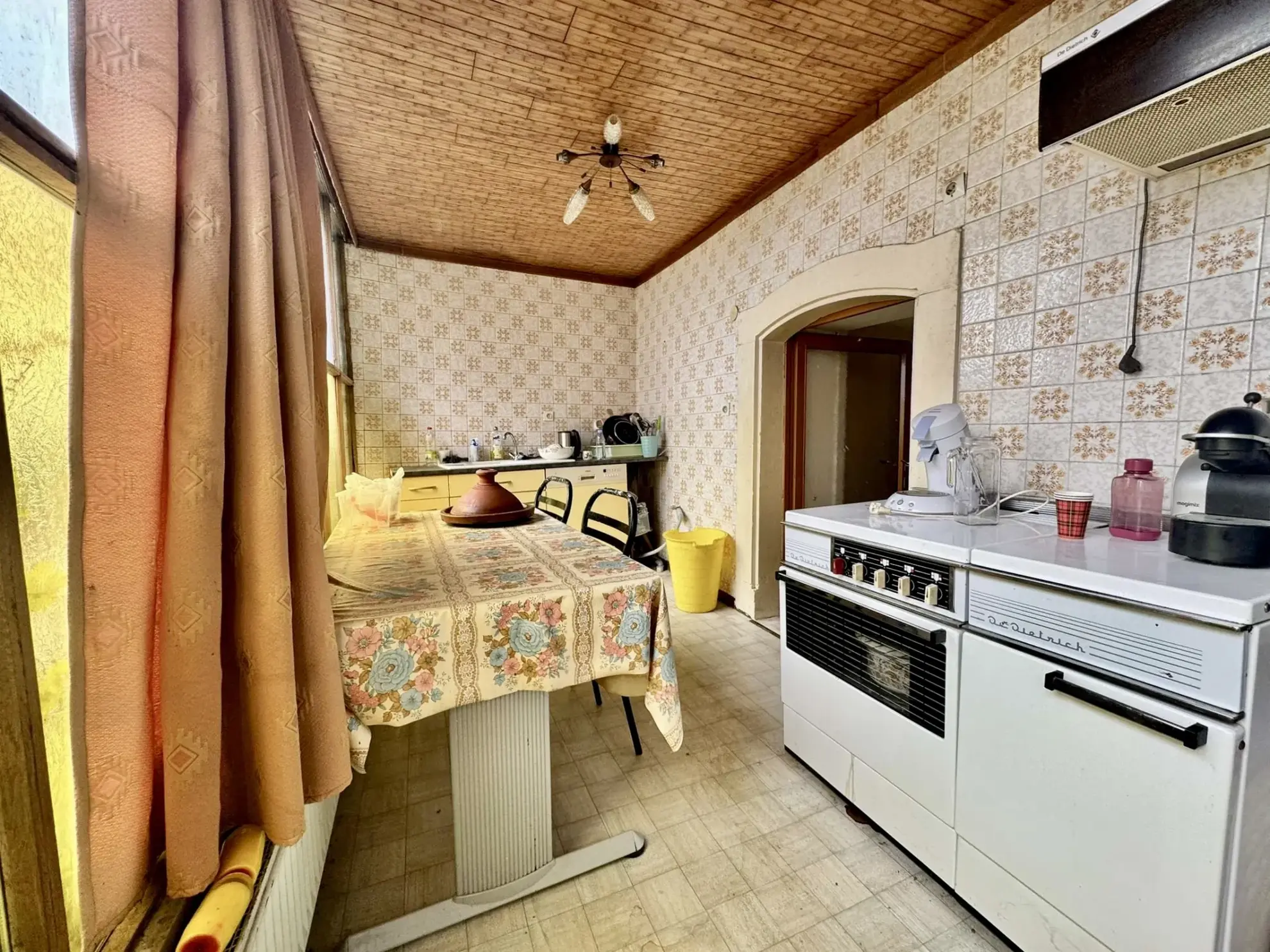 Maison de village à rénover à Dehlingen, 5 chambres, grand potentiel, charmant village 