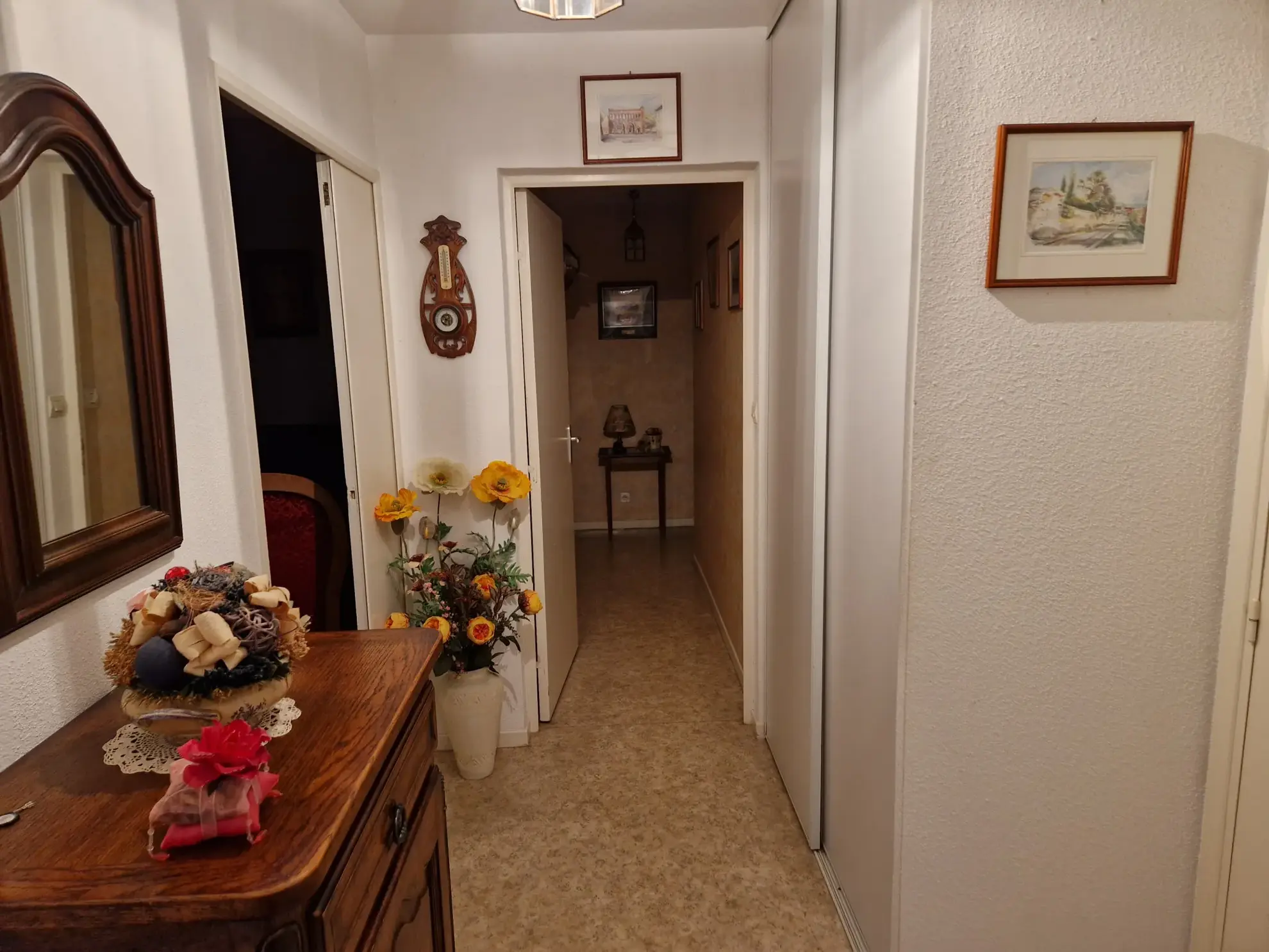 Appartement T4 avec grand balcon à Saint-Jean, Autun – 80 m² 