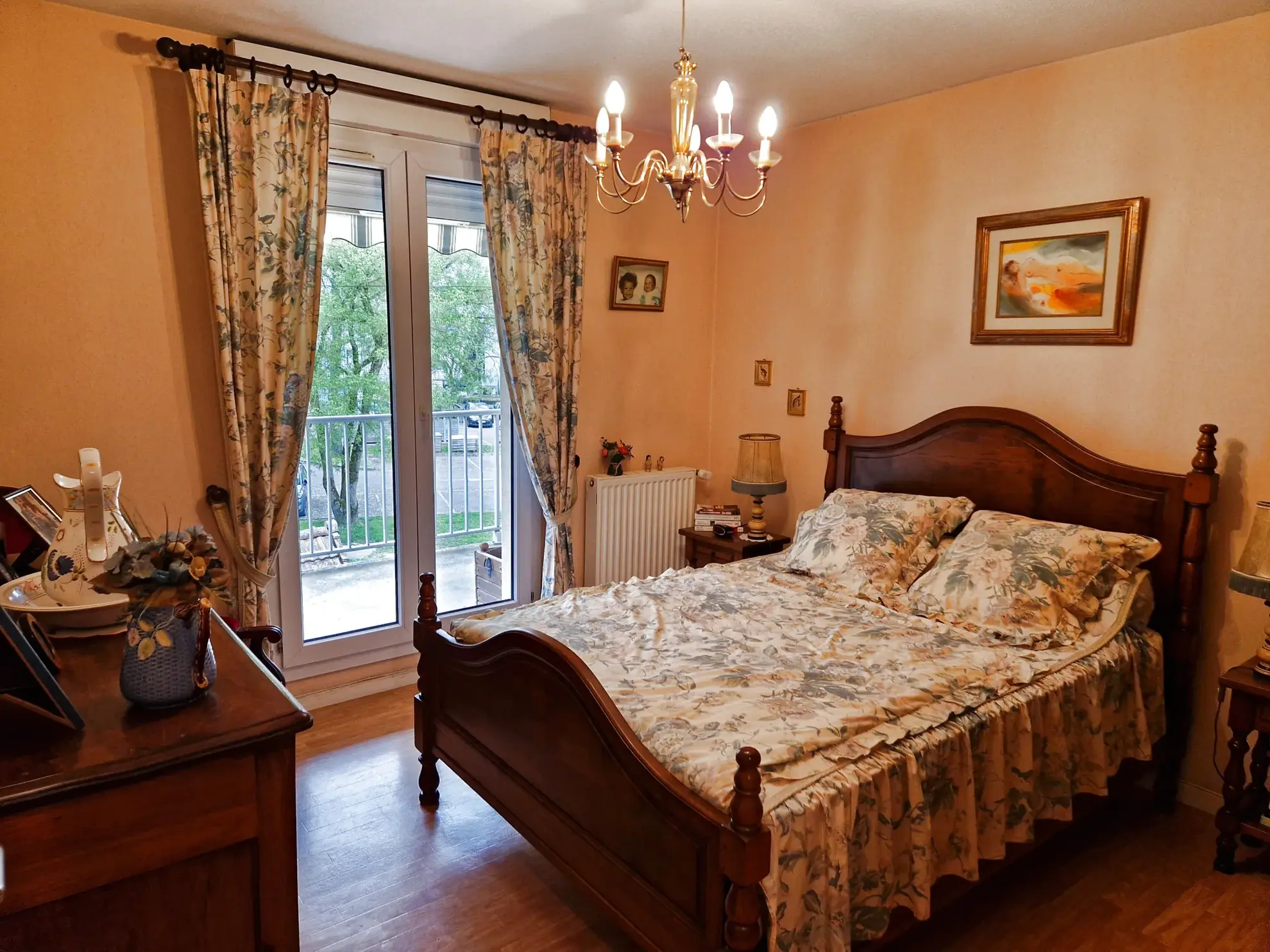 Appartement T4 avec grand balcon à Saint-Jean, Autun – 80 m² 