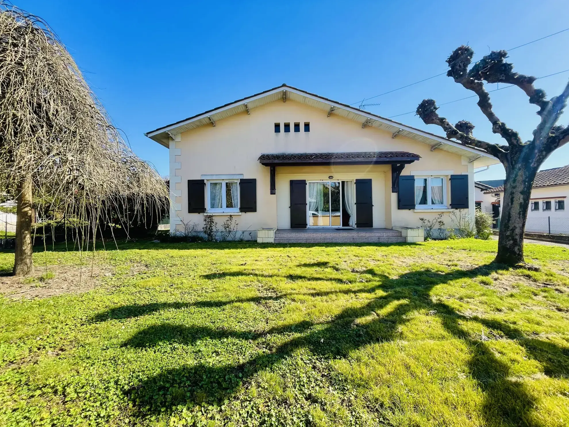 Maison avec piscine, garage et terrasse à Libourne - Charmant bien avec potentiel 