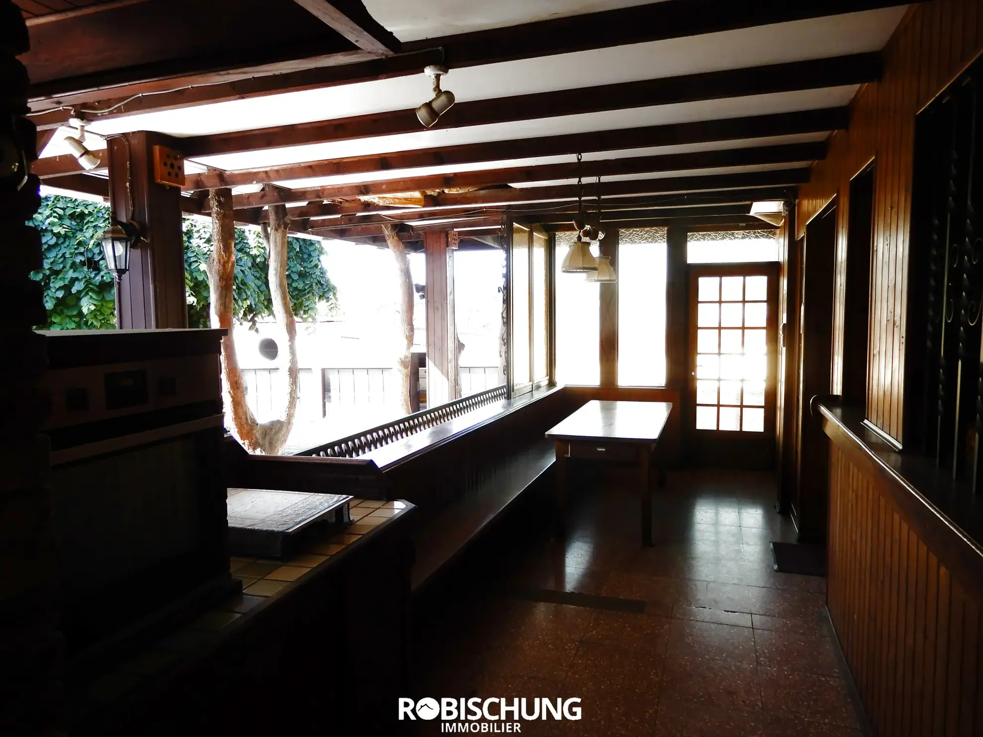 Maison à vendre de 1963 avec 3 appartements à Ballersdorf pour investissement 