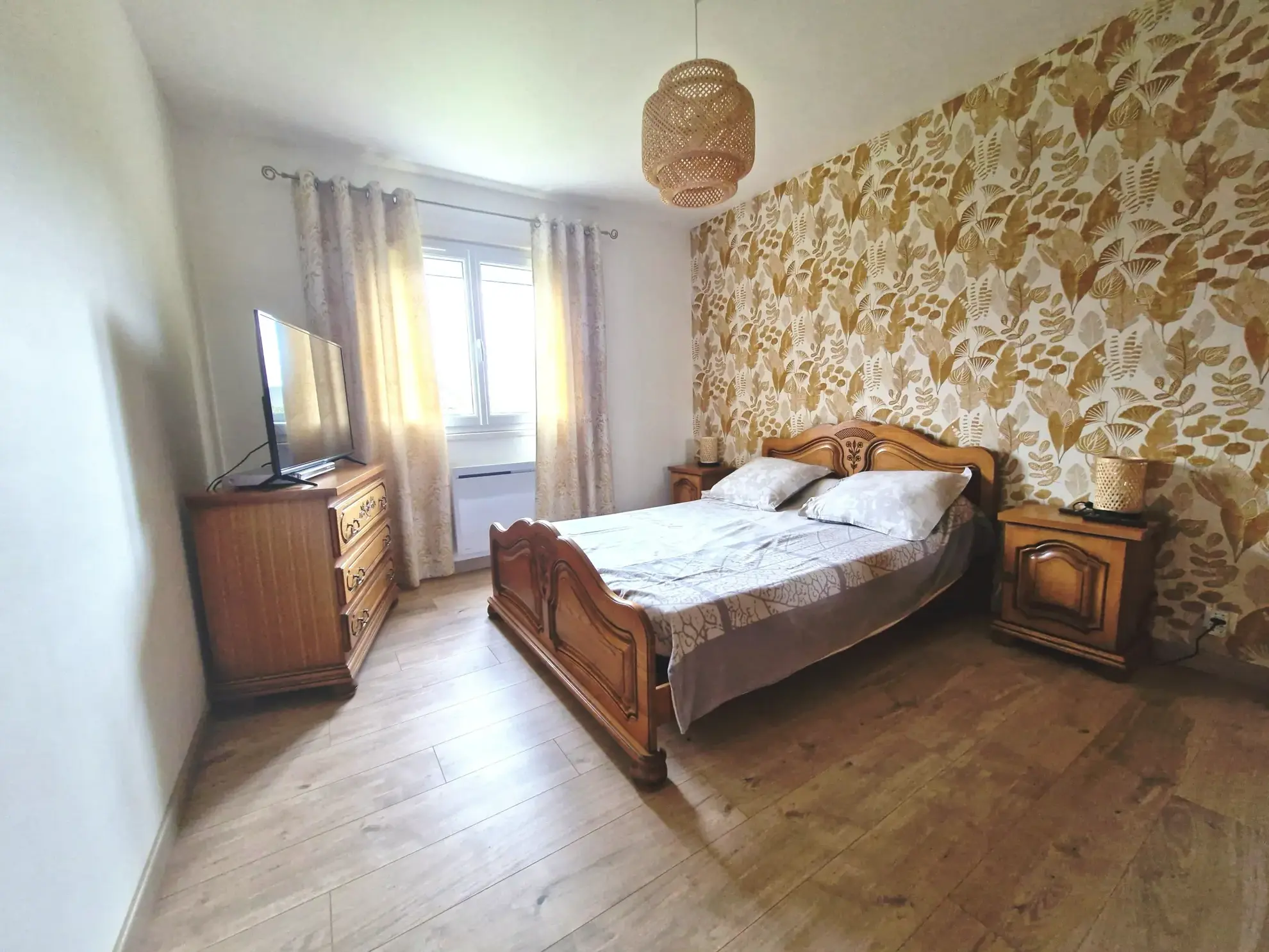 Maison 2 chambres avec terrasse et combles aménageables à Tourville sur Arques 