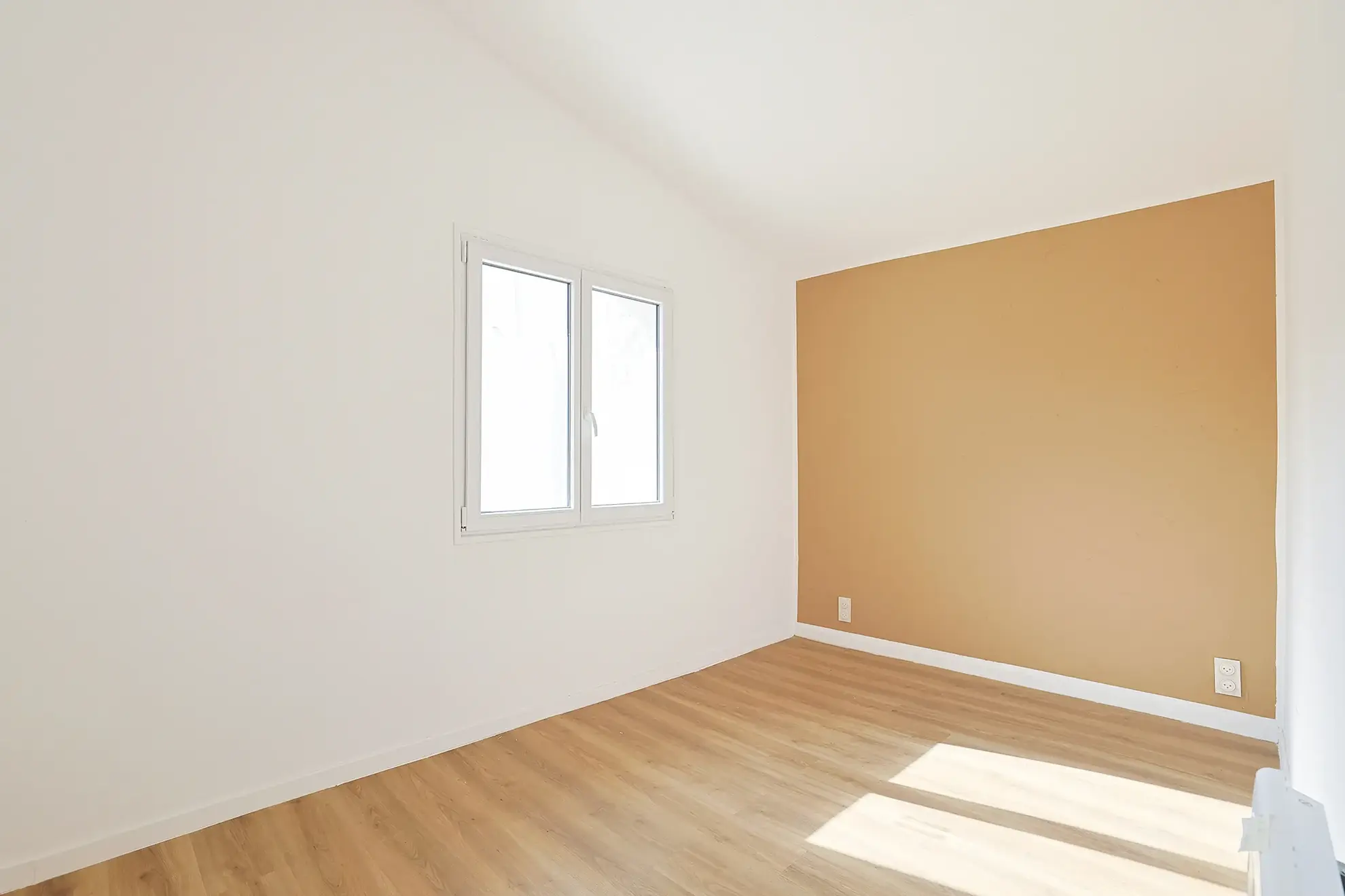 Maison de village rénovée en 2025 à Pignans - 76m² avec extérieur et annexe 