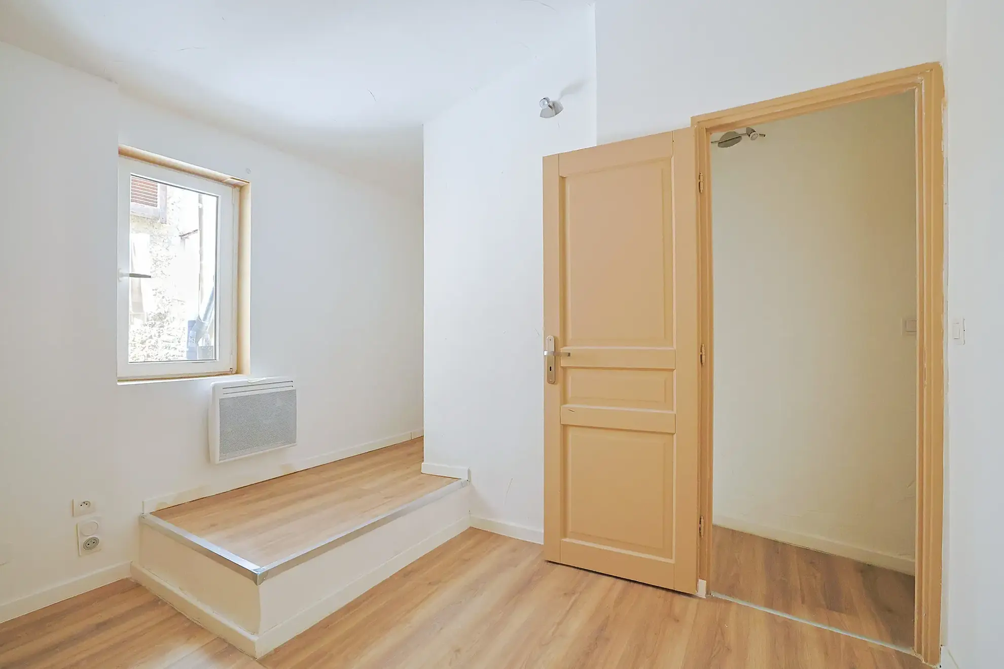 Maison de village rénovée en 2025 à Pignans - 76m² avec extérieur et annexe 