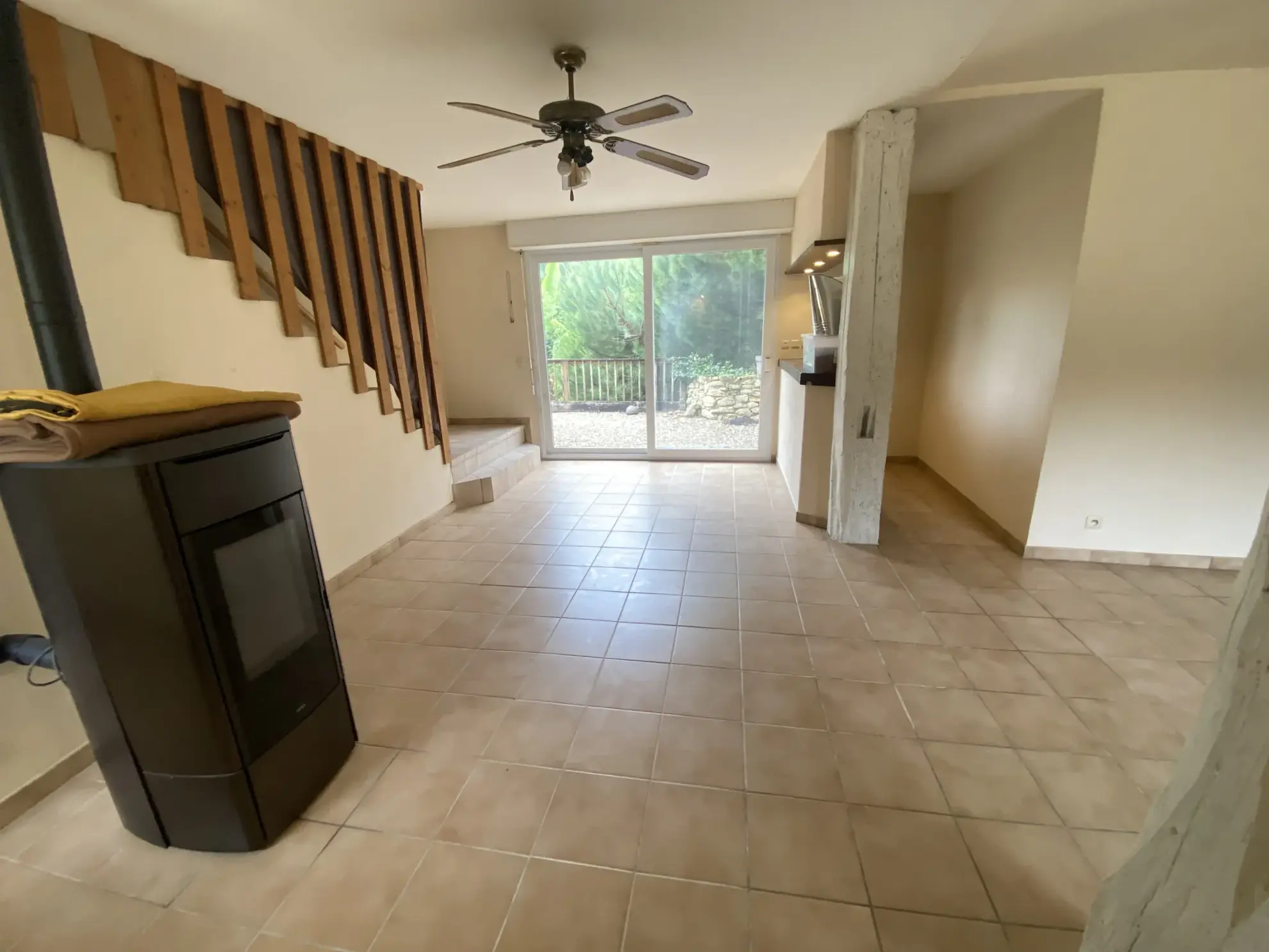 Magnifique maison ancienne de 195 m² avec jardin à proximité de La Reole et Sauveterre de Guyenne 