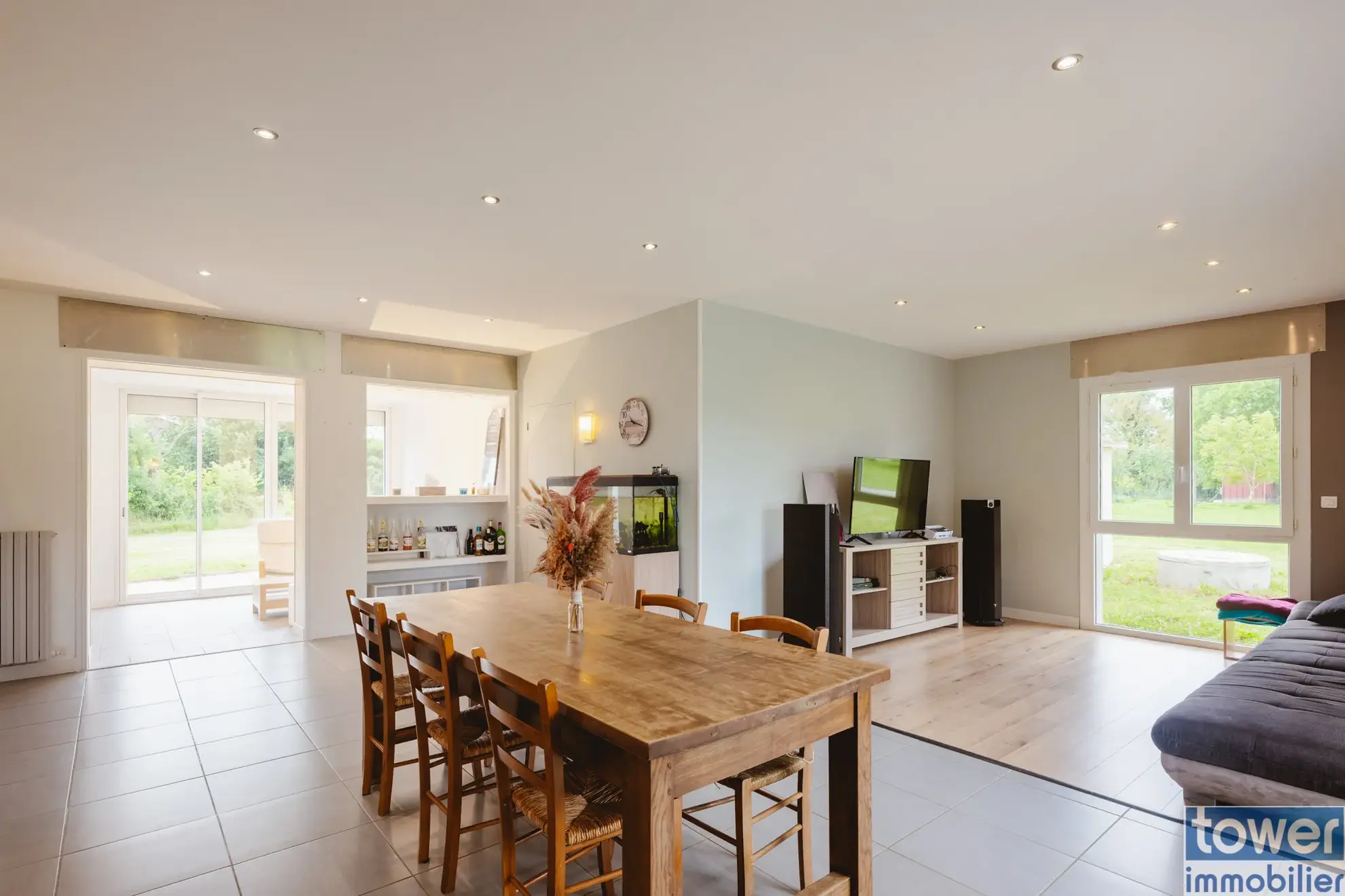 Maison de charme avec jardin à Poucharramet, 3 chambres, calme et luminosité optimale
